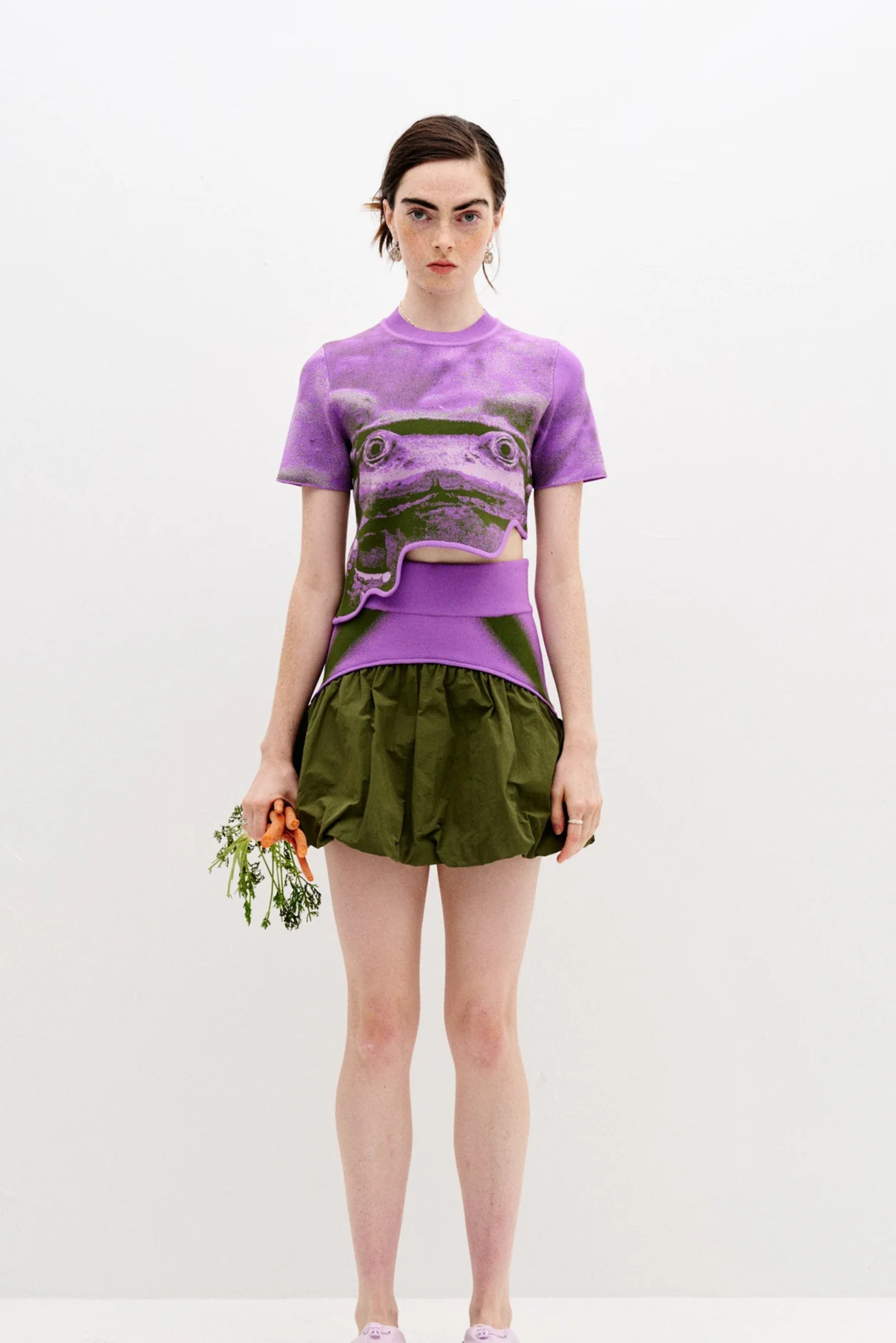 ACACIA FROG PRINT CROPPED TOP - Image 3
