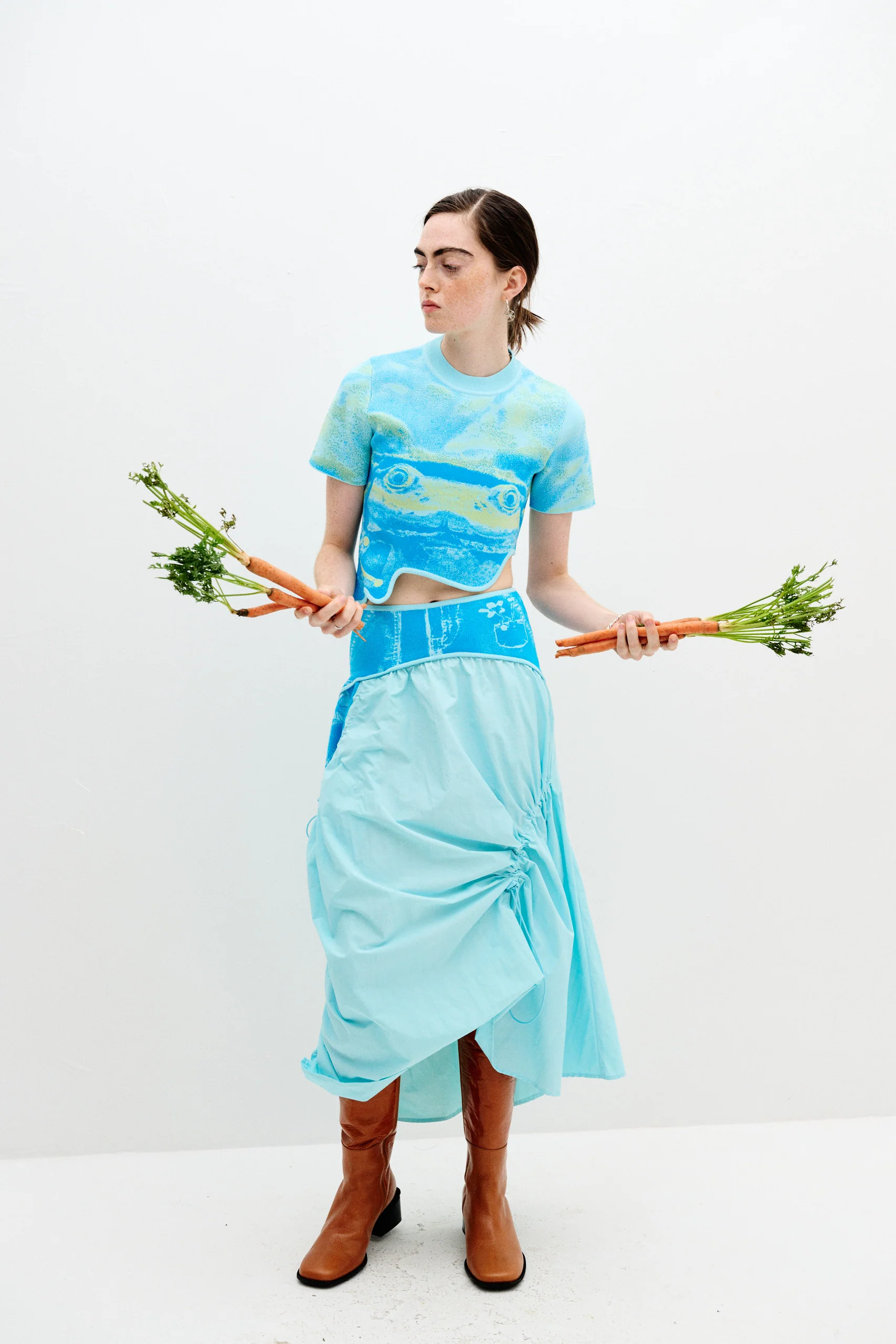 ACACIA FROG PRINT CROPPED TOP - Image 4