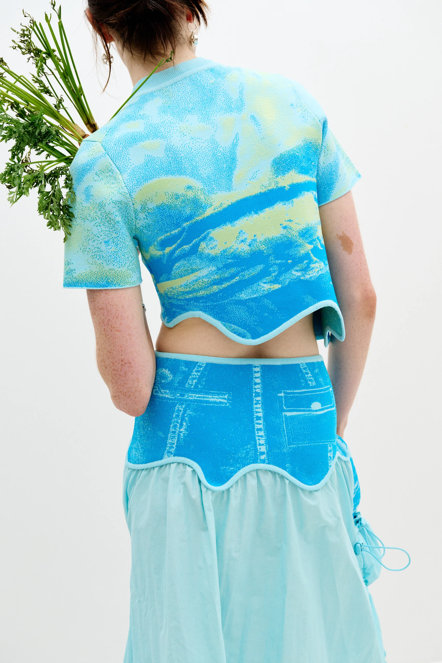 ACACIA FROG PRINT CROPPED TOP - Image 5