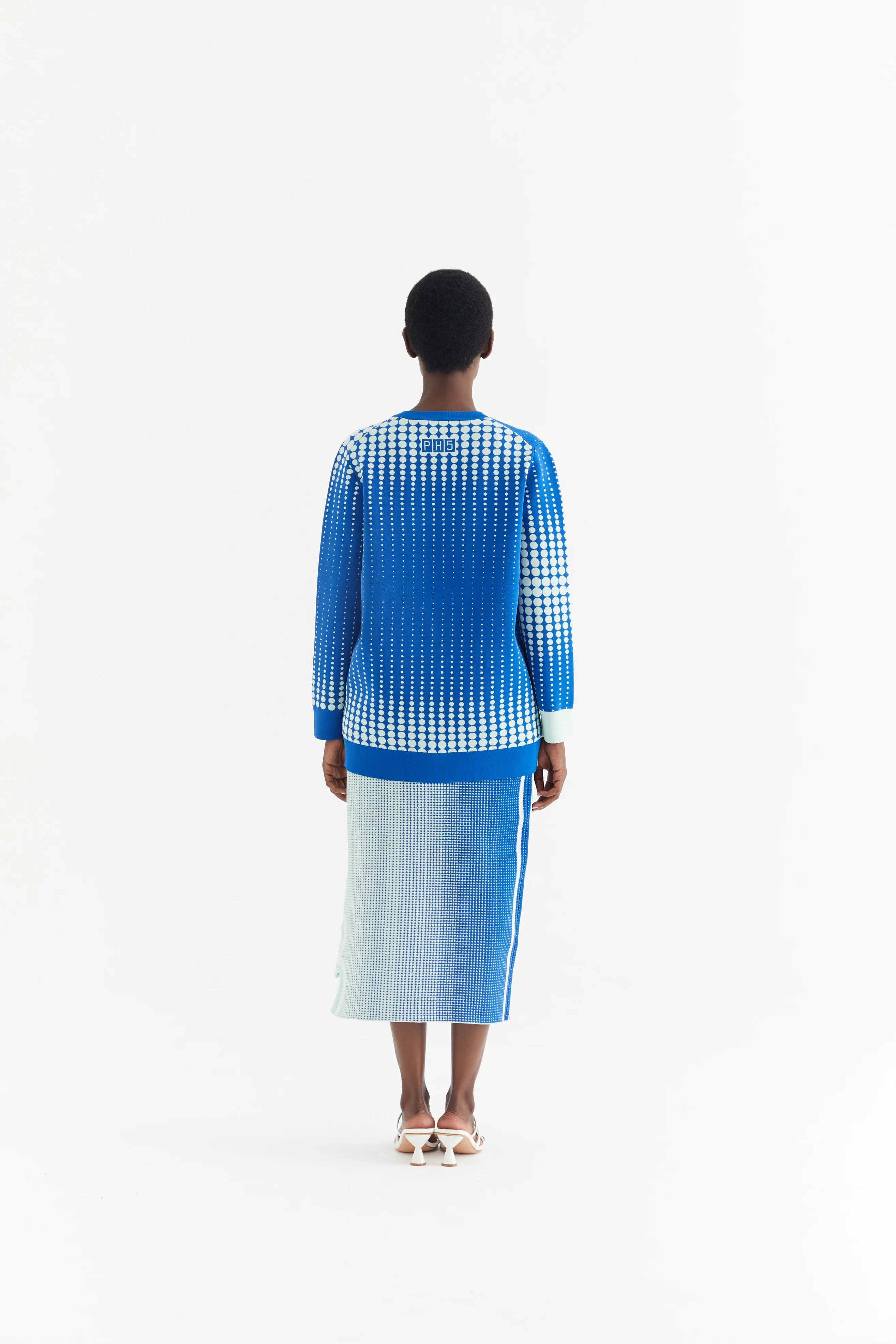ARIA OVERSIZED CARDIGAN - Image 4