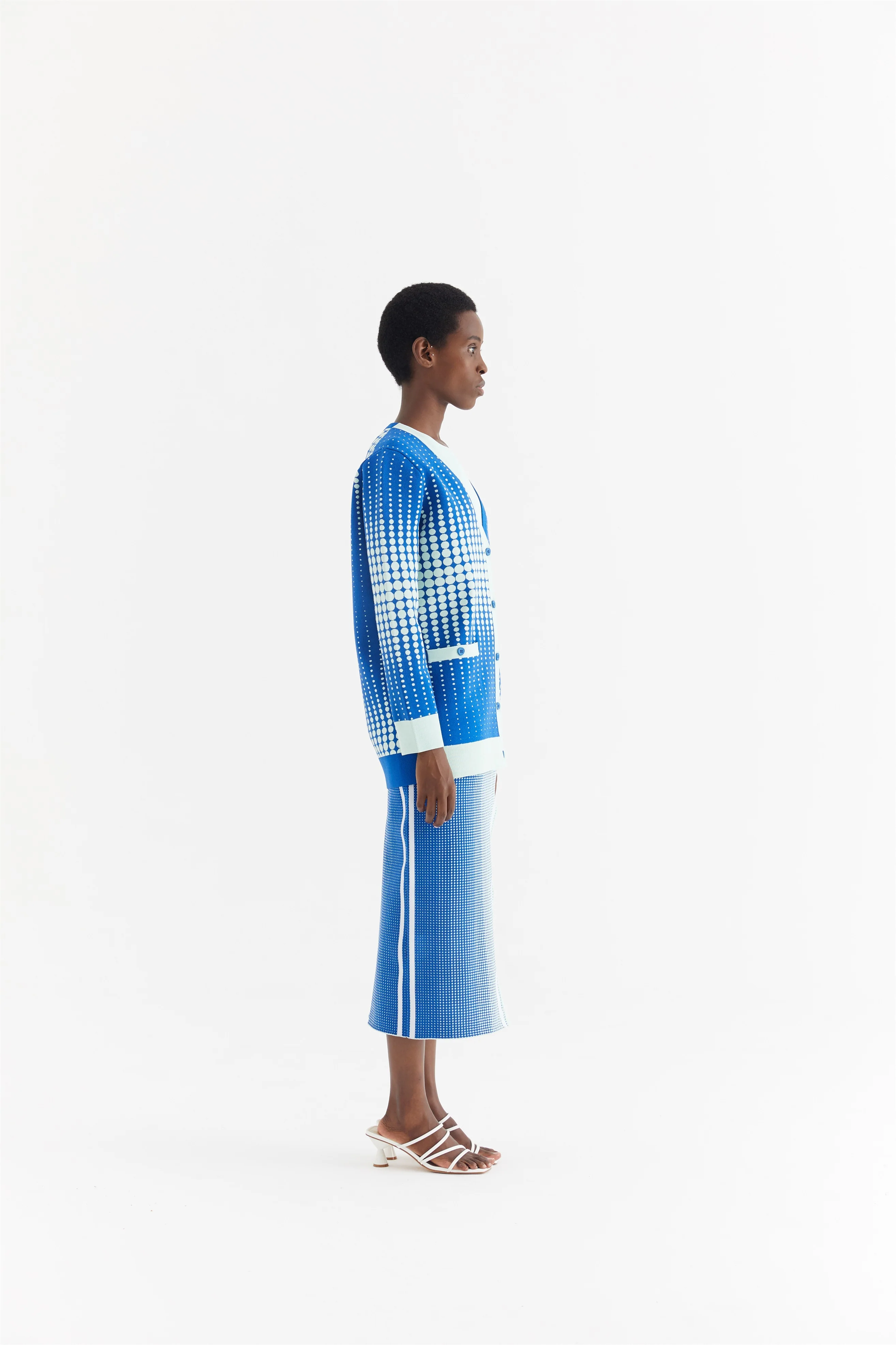 ARIA OVERSIZED CARDIGAN - Image 5