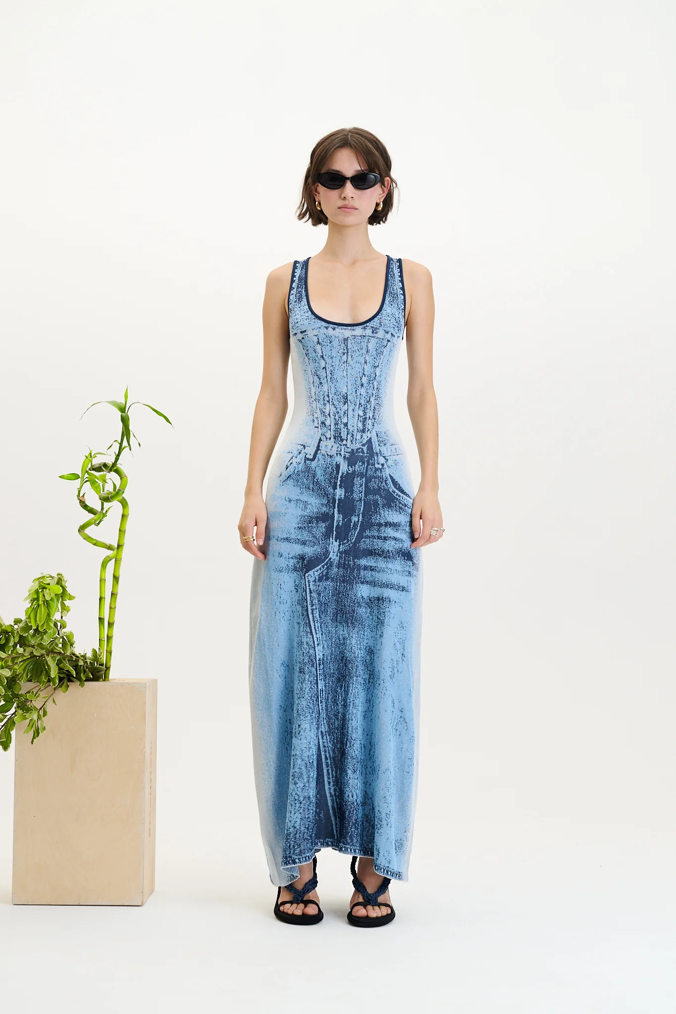 ASPEN DENIM TANK DRESS - Image 2