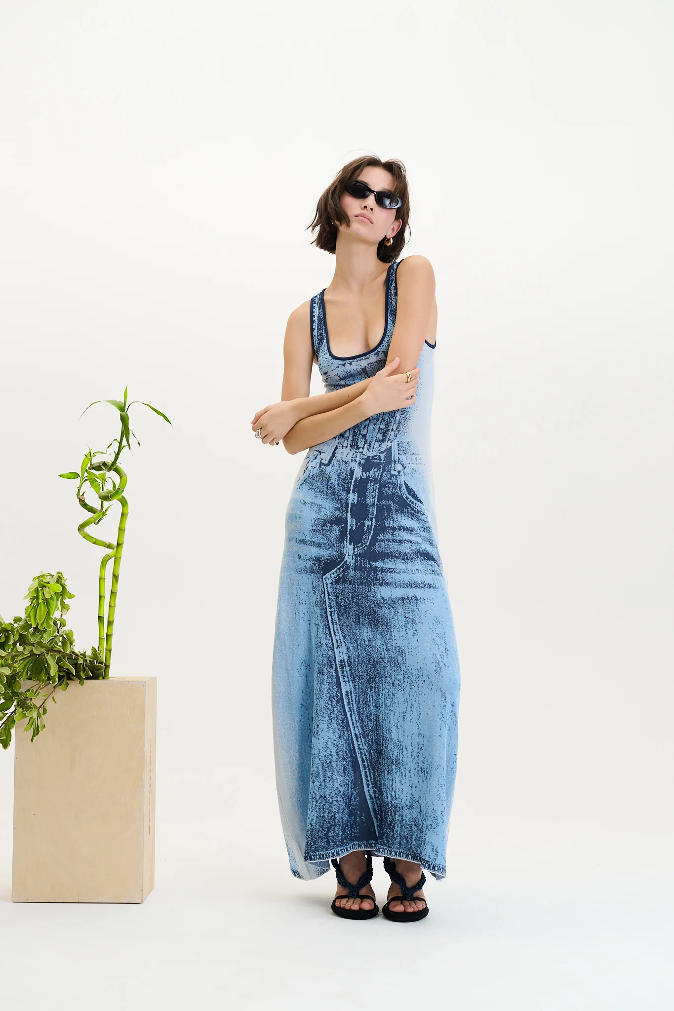 ASPEN DENIM TANK DRESS - Image 5