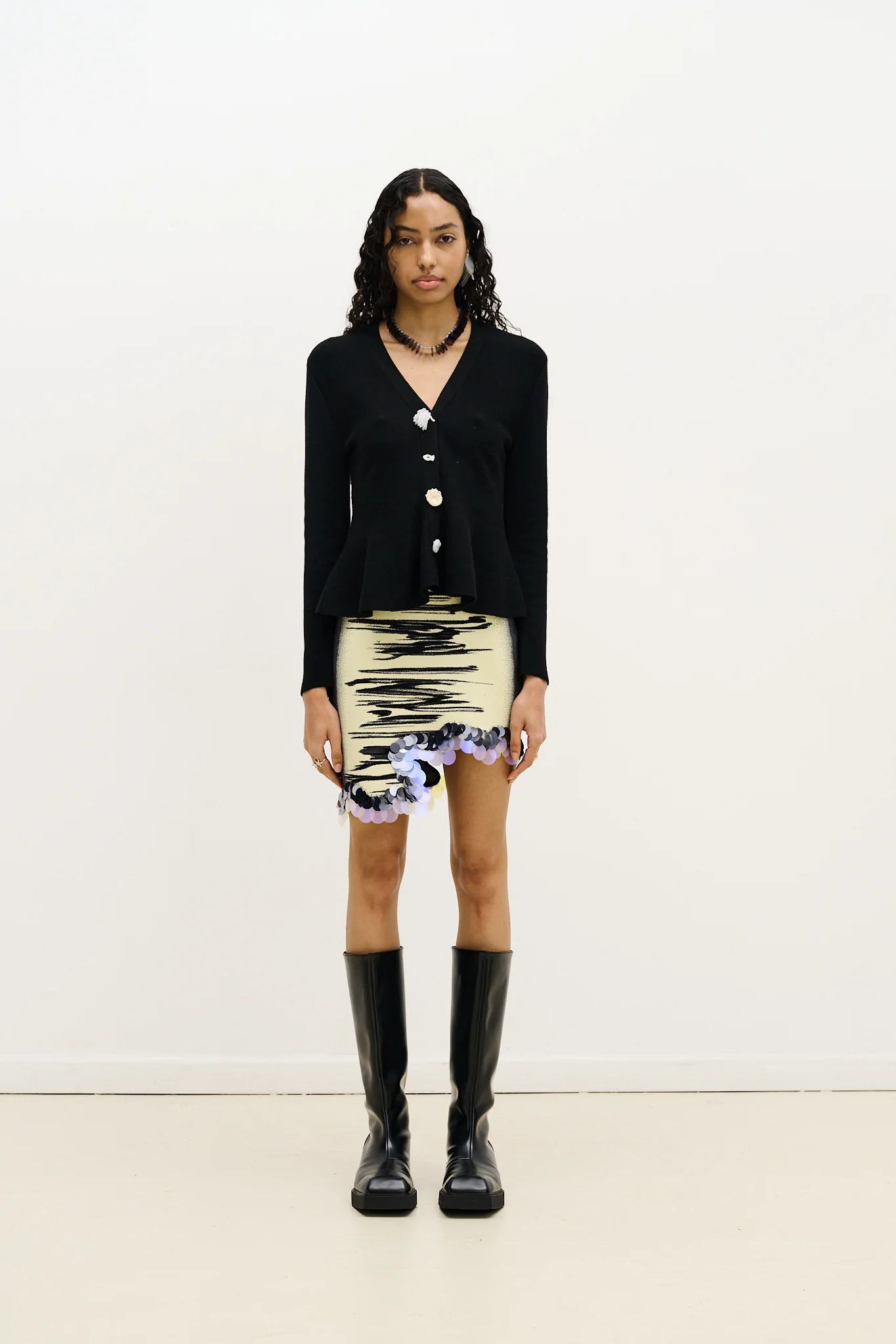 CASEY WAVY MINI SKIRT - Image 3