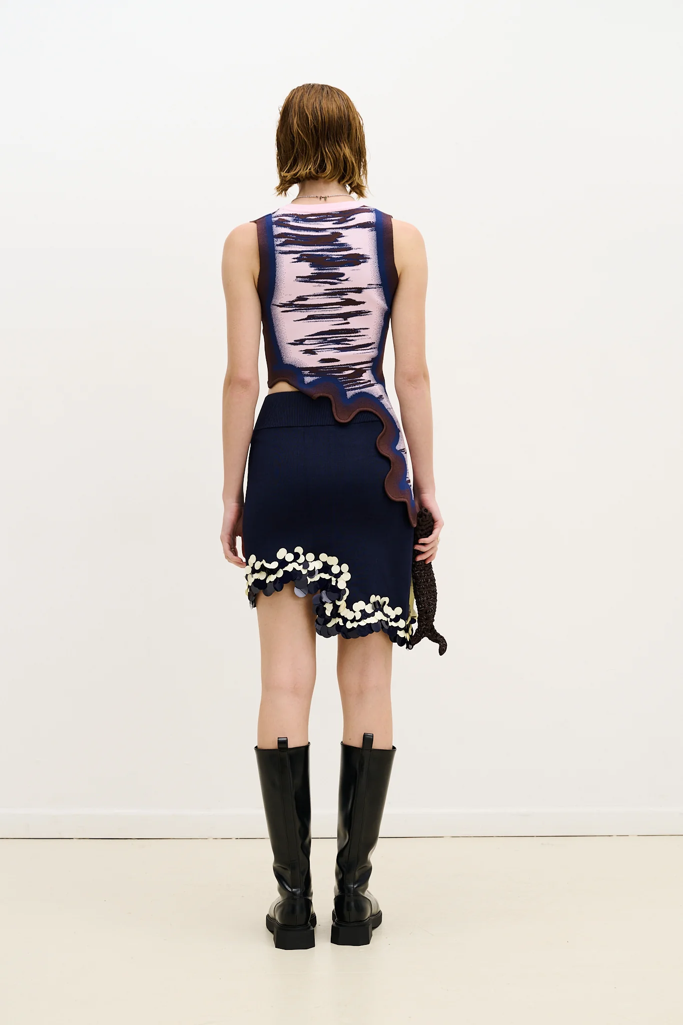 CASEY WAVY MINI SKIRT - Image 4