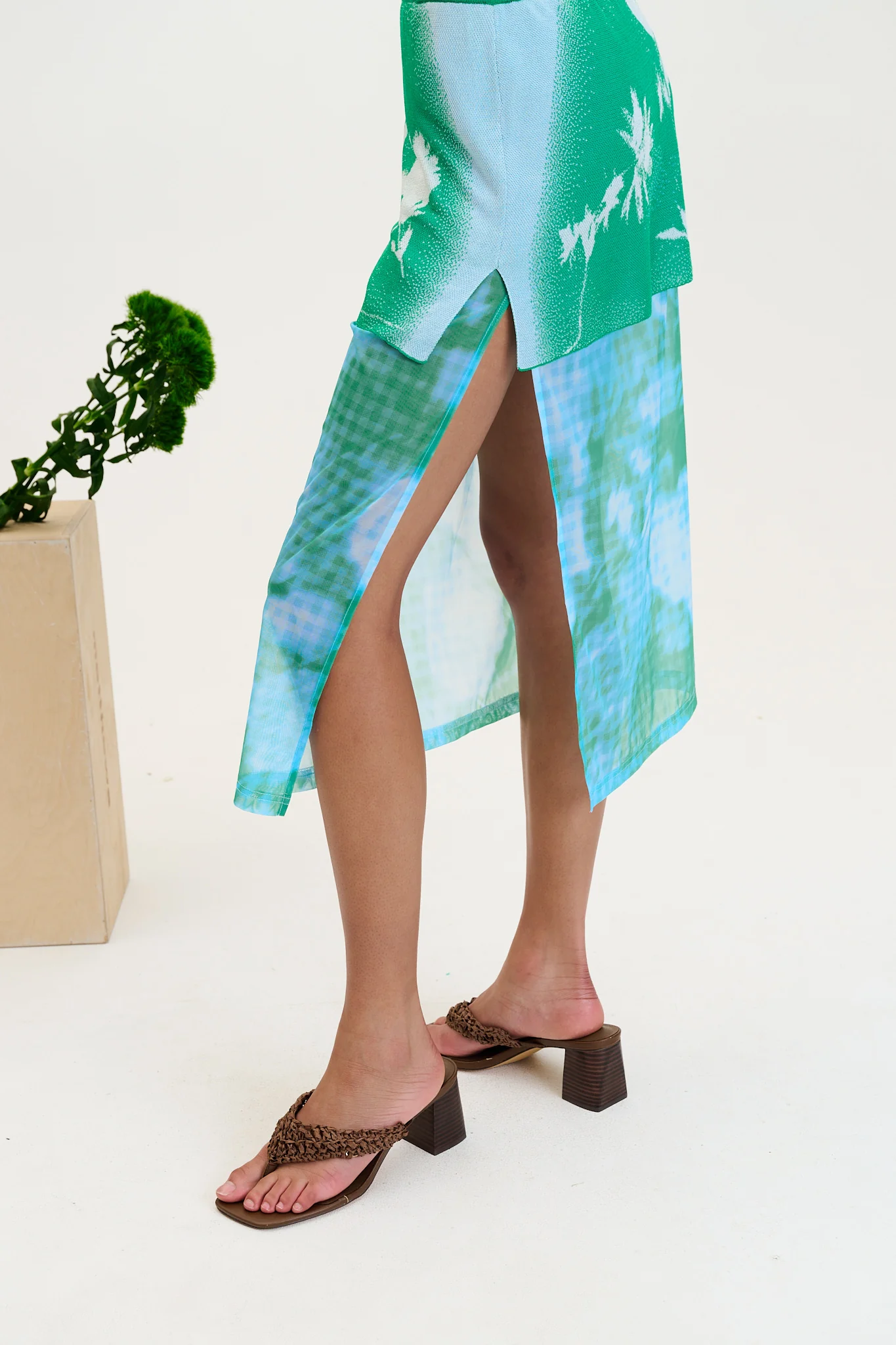 COLBY FLOWER PRINT MIDI SKIRT - Image 3
