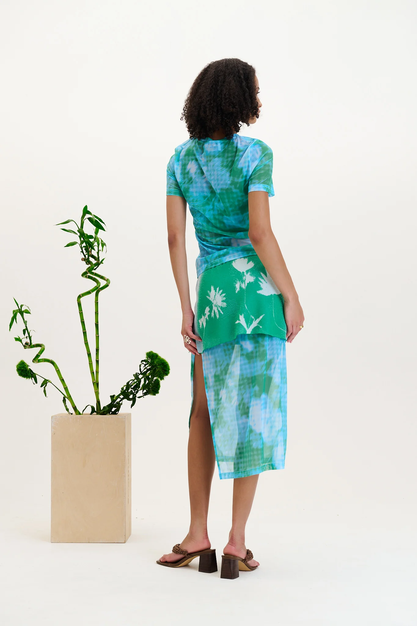 COLBY FLOWER PRINT MIDI SKIRT - Image 4