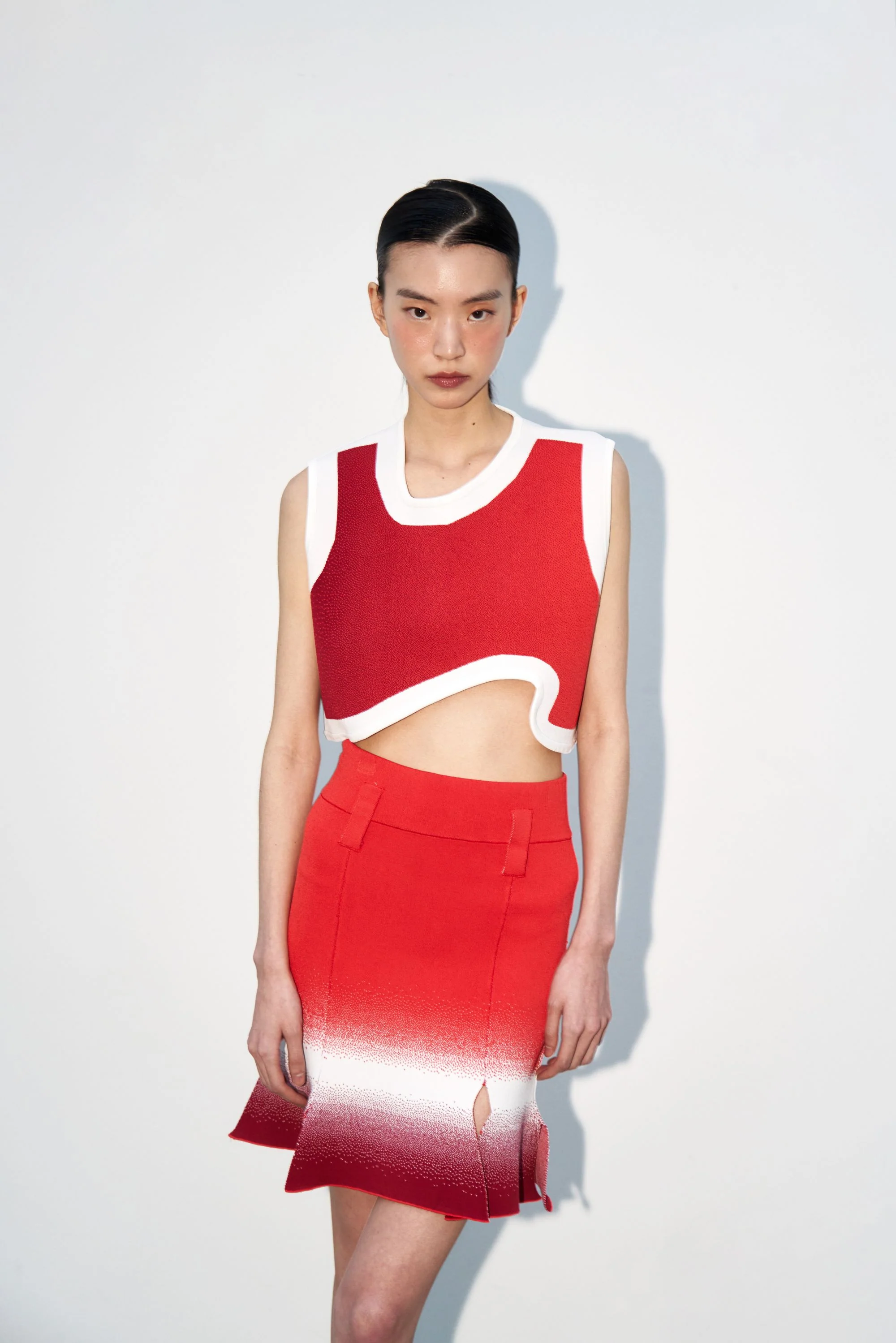 DAHLIA OVERSIZED WAVY CROP TOP - Image 2
