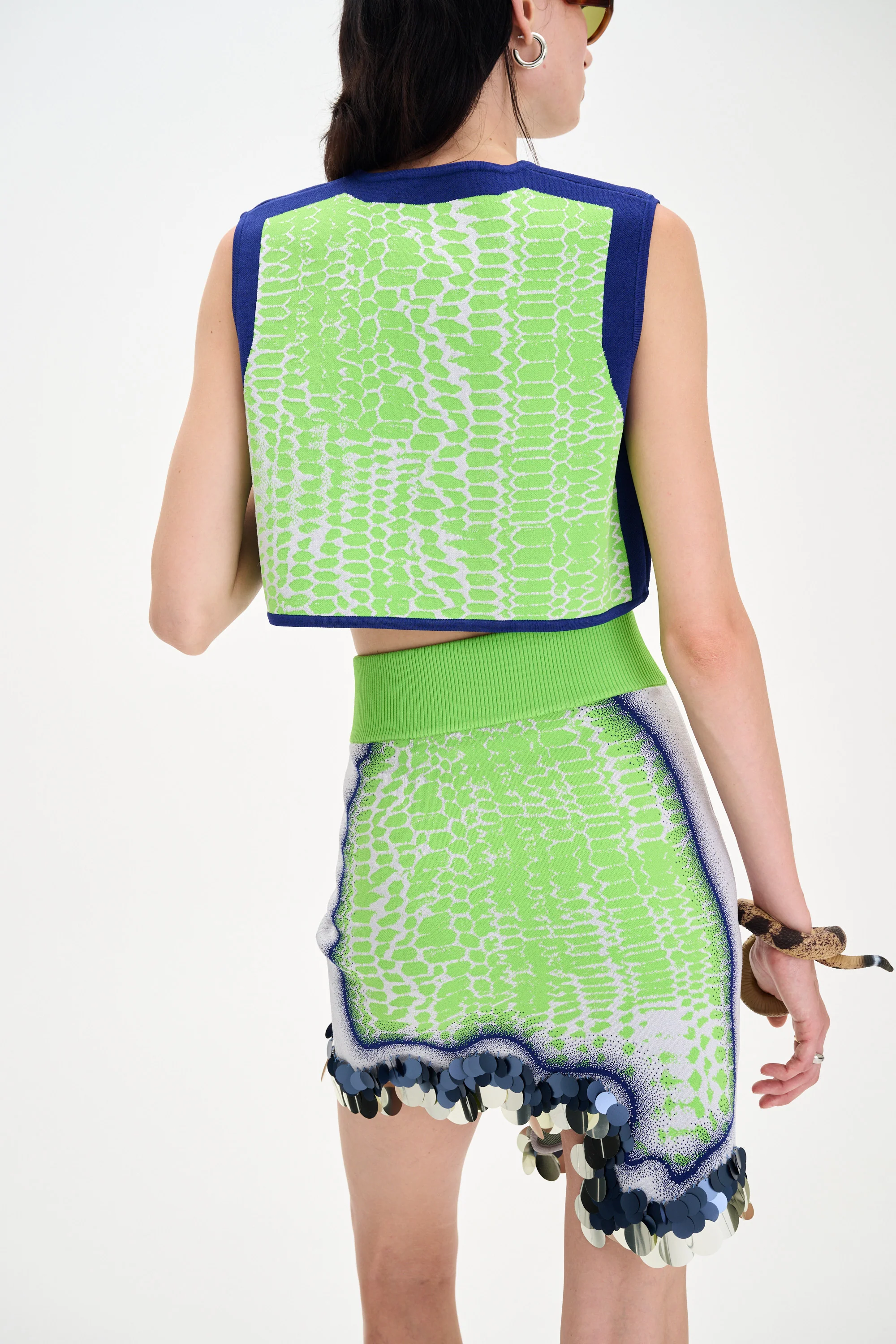DAHLIA OVERSIZED WAVY CROP TOP - Image 6