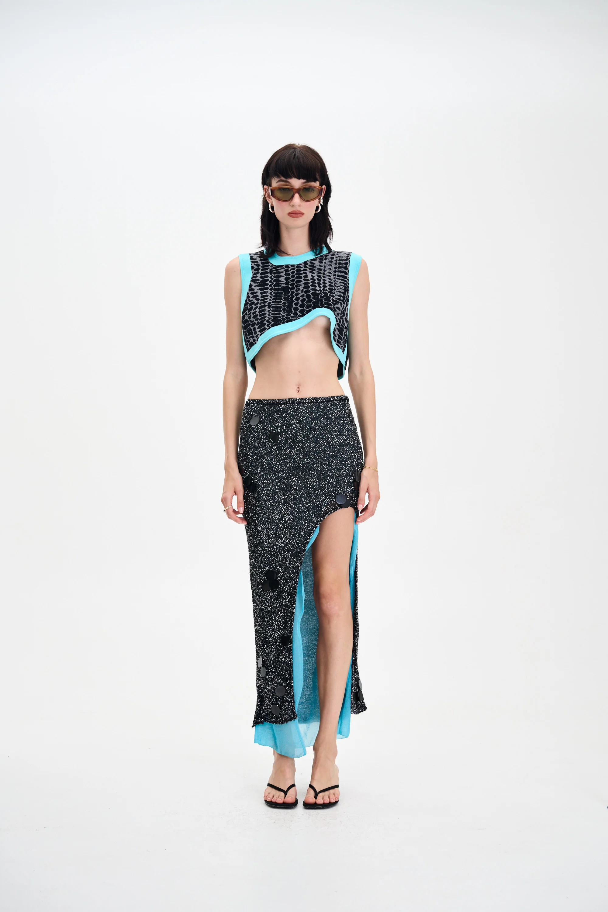 DAHLIA OVERSIZED WAVY CROP TOP - Image 4