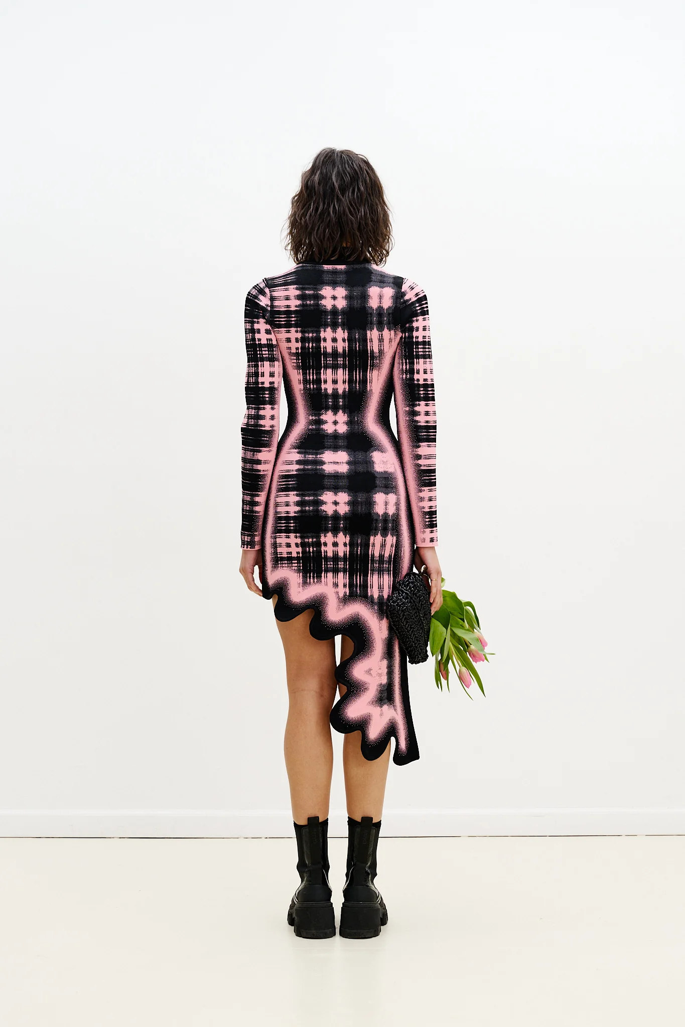 DOBBY LONG SLEEVE WAVY DRESS - Image 4