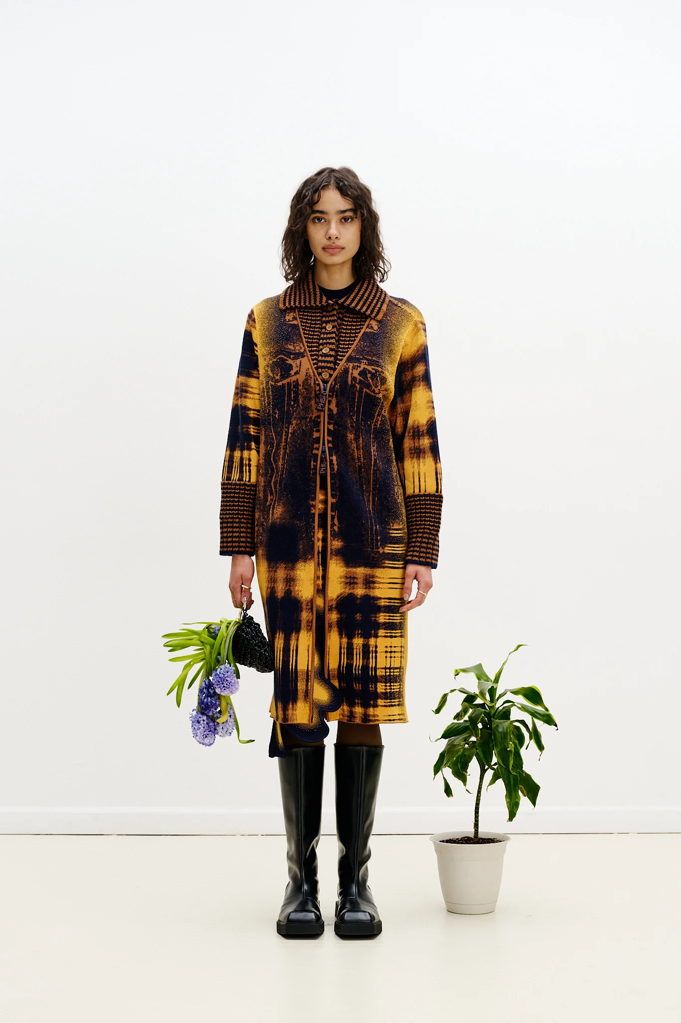 EDEN OVERSIZED LONG COAT - Image 4