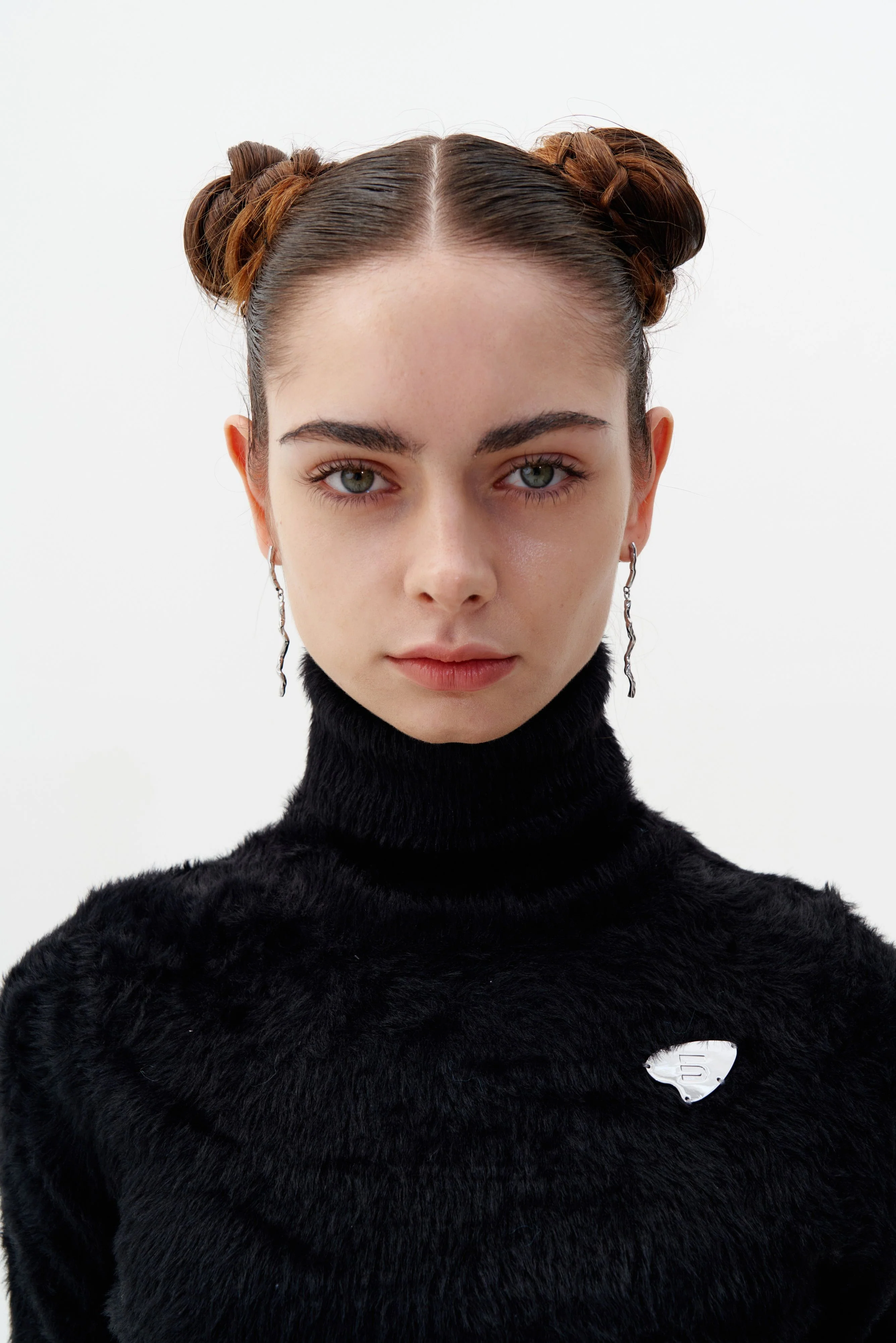 ELARA ECO FAUX FUR CROPPED TURTLENECK PULLOVER - Image 4