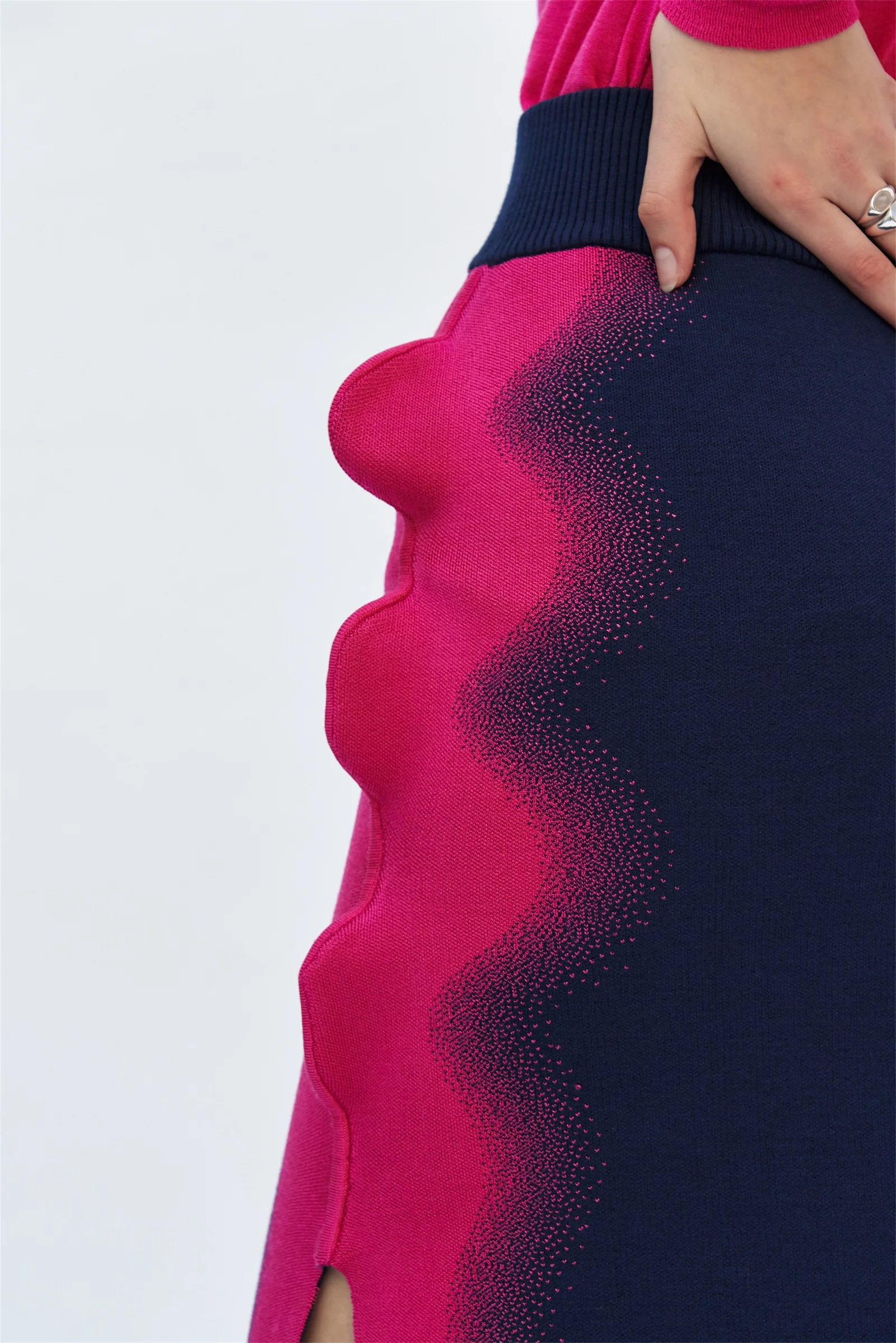 ELSA WAVY MIDI SKIRT - Image 2