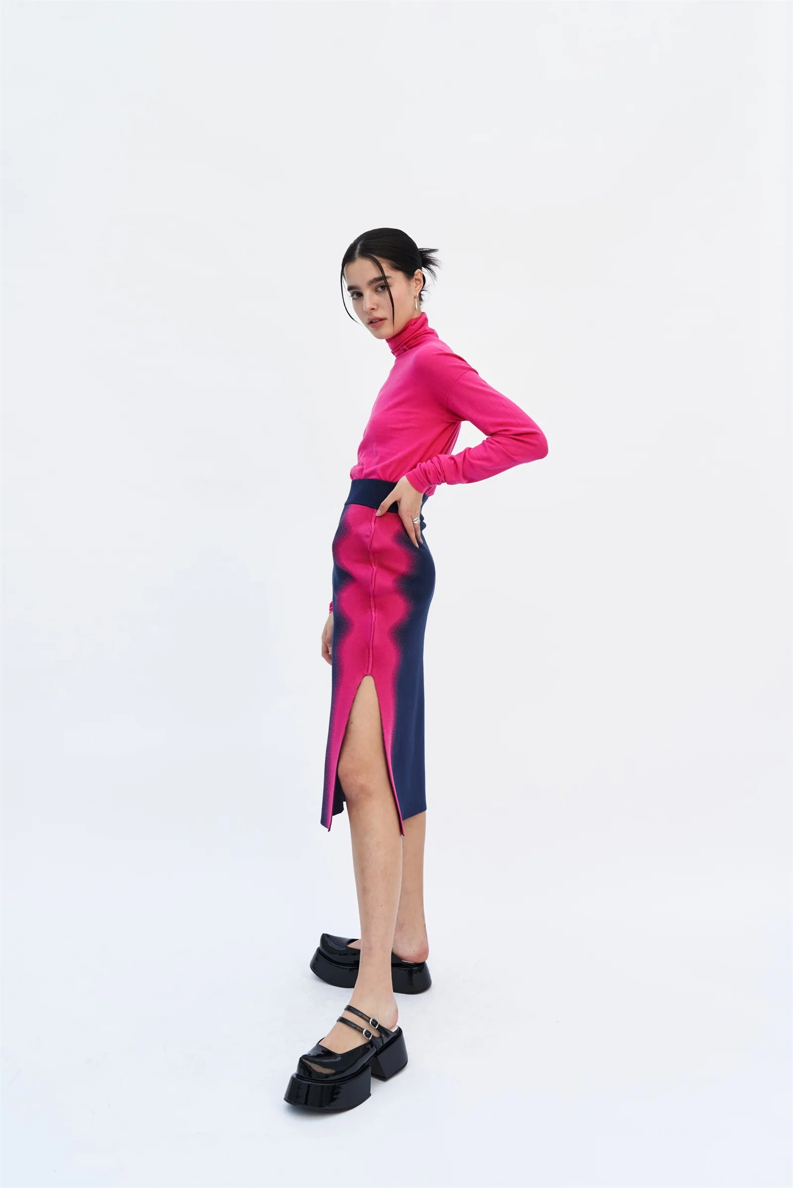 ELSA WAVY MIDI SKIRT - Image 4