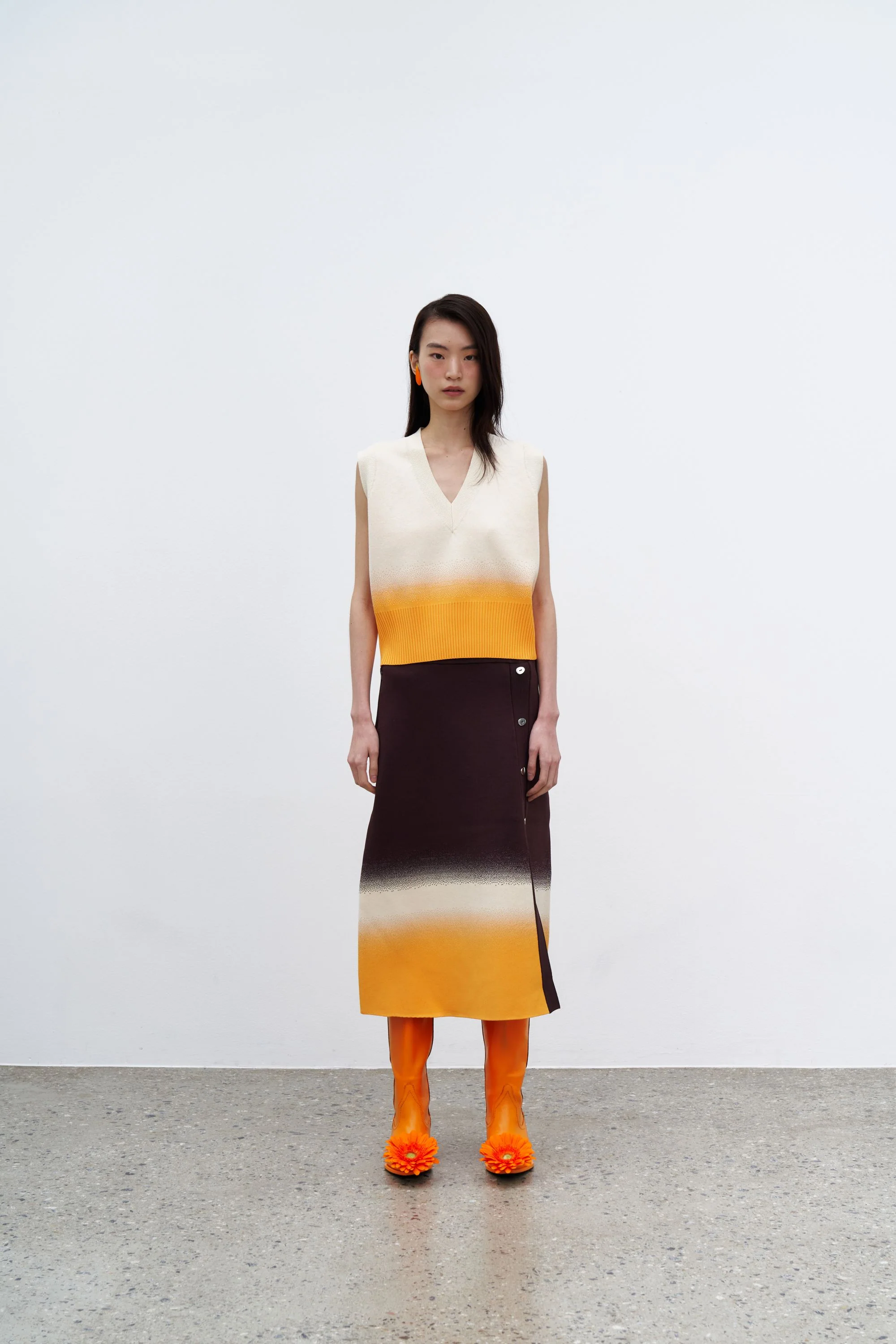 FLORIAN GRADIENT PRINT KNIT VEST - Image 2
