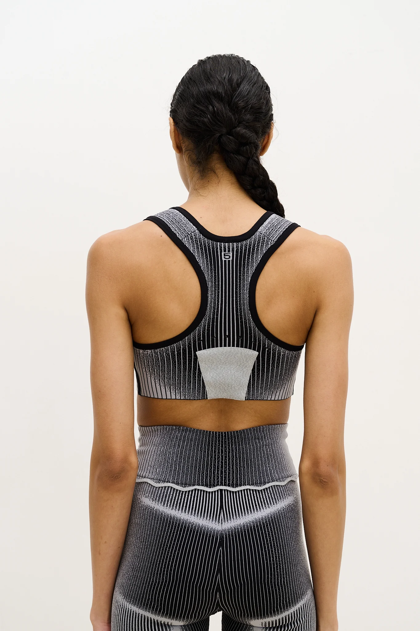 GEN 11 COMPRESSION SPORTS BRA - Image 5