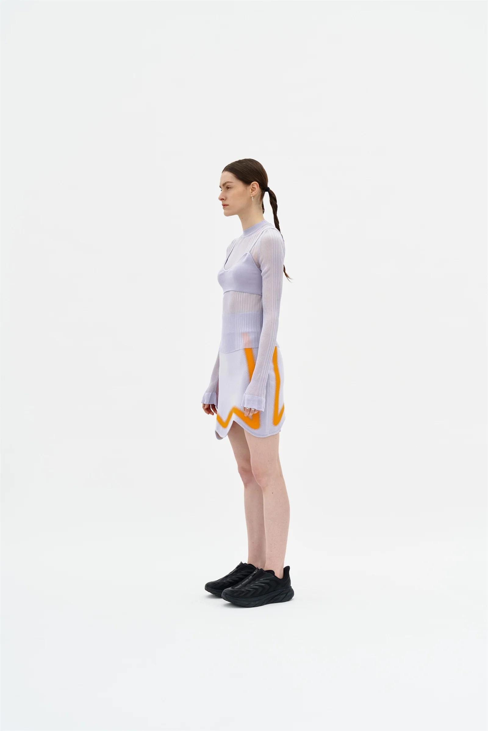 GILLIAN LONG SLEEVE CROPPED TOP WITH REMOVEABLE BRA - Image 3