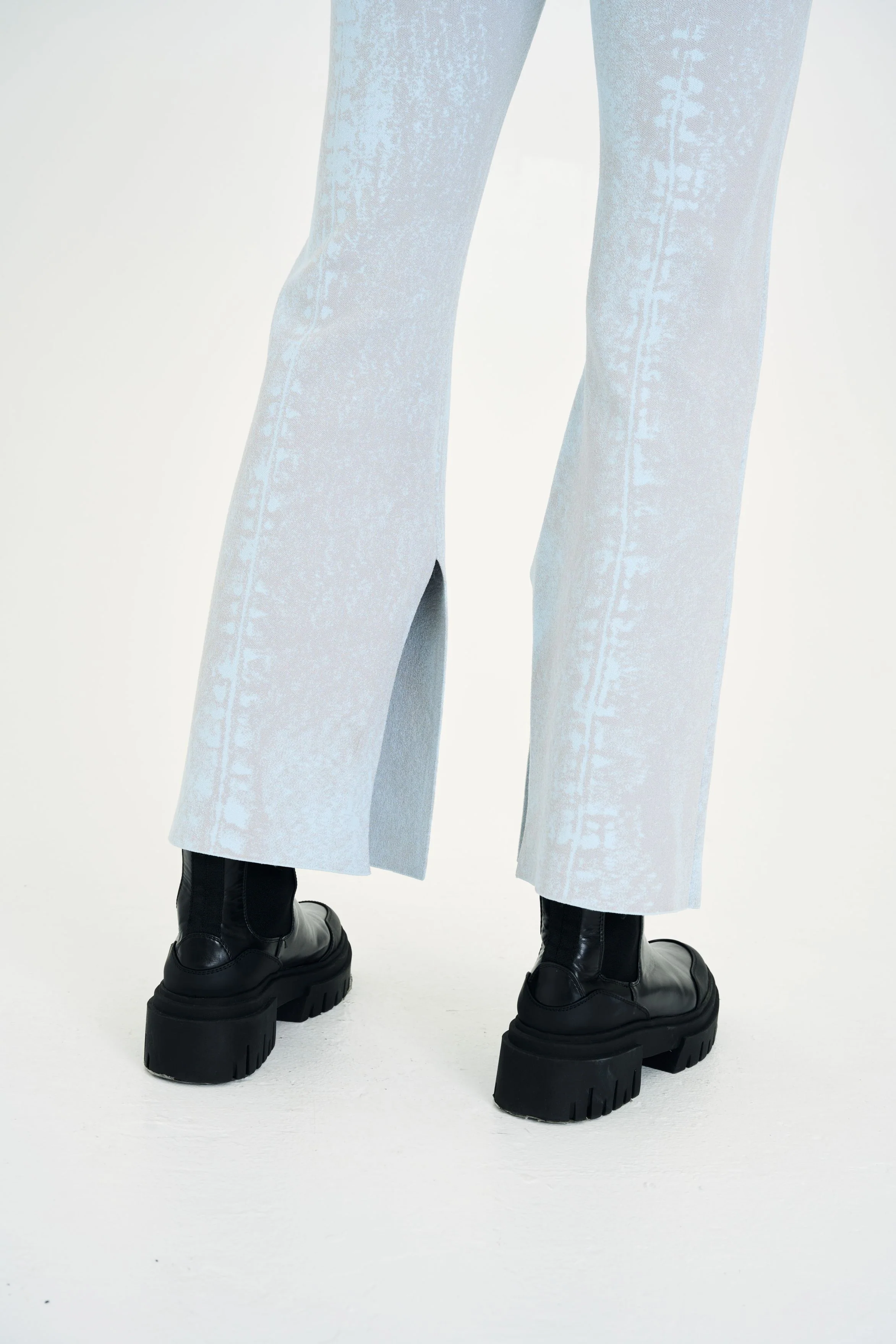 HAZEL DENIM PRINT SKINNY JEANS WITH SLIT - Image 7