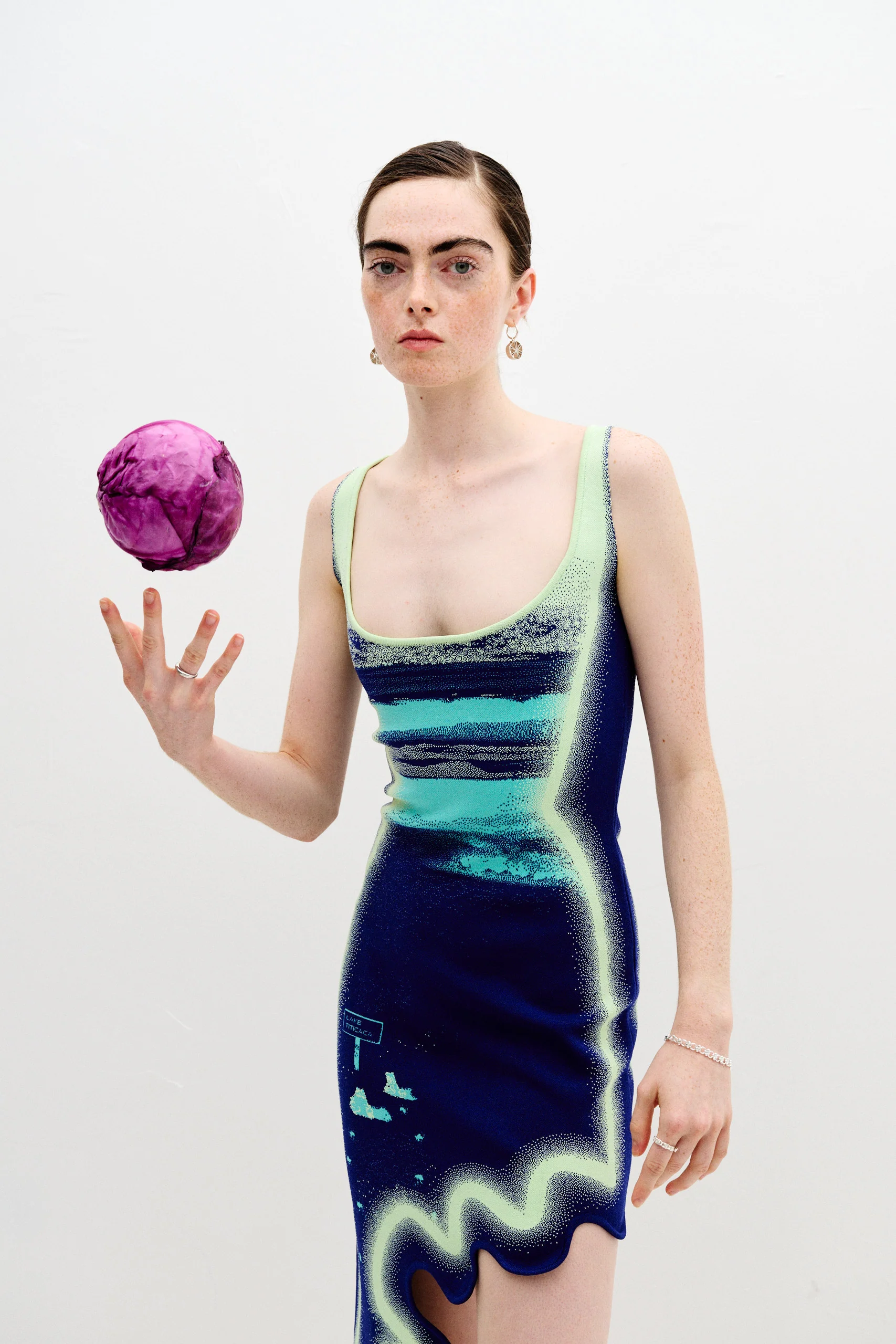 HAZEL REVERSIBLE WAVY ASYMMETRIC DRESS - Image 5