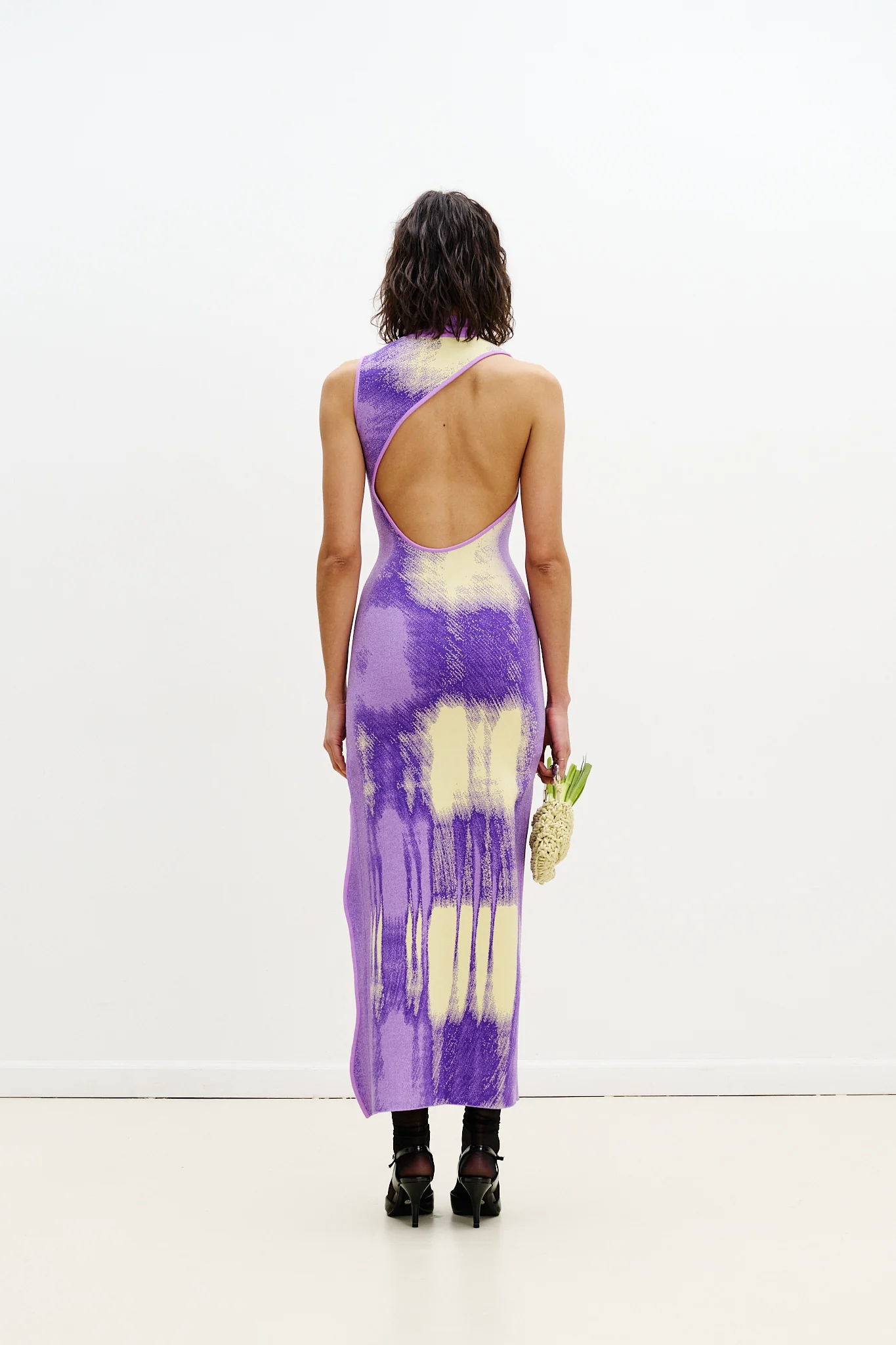 HUXLEE WAVY MAXI DRESS - Image 4