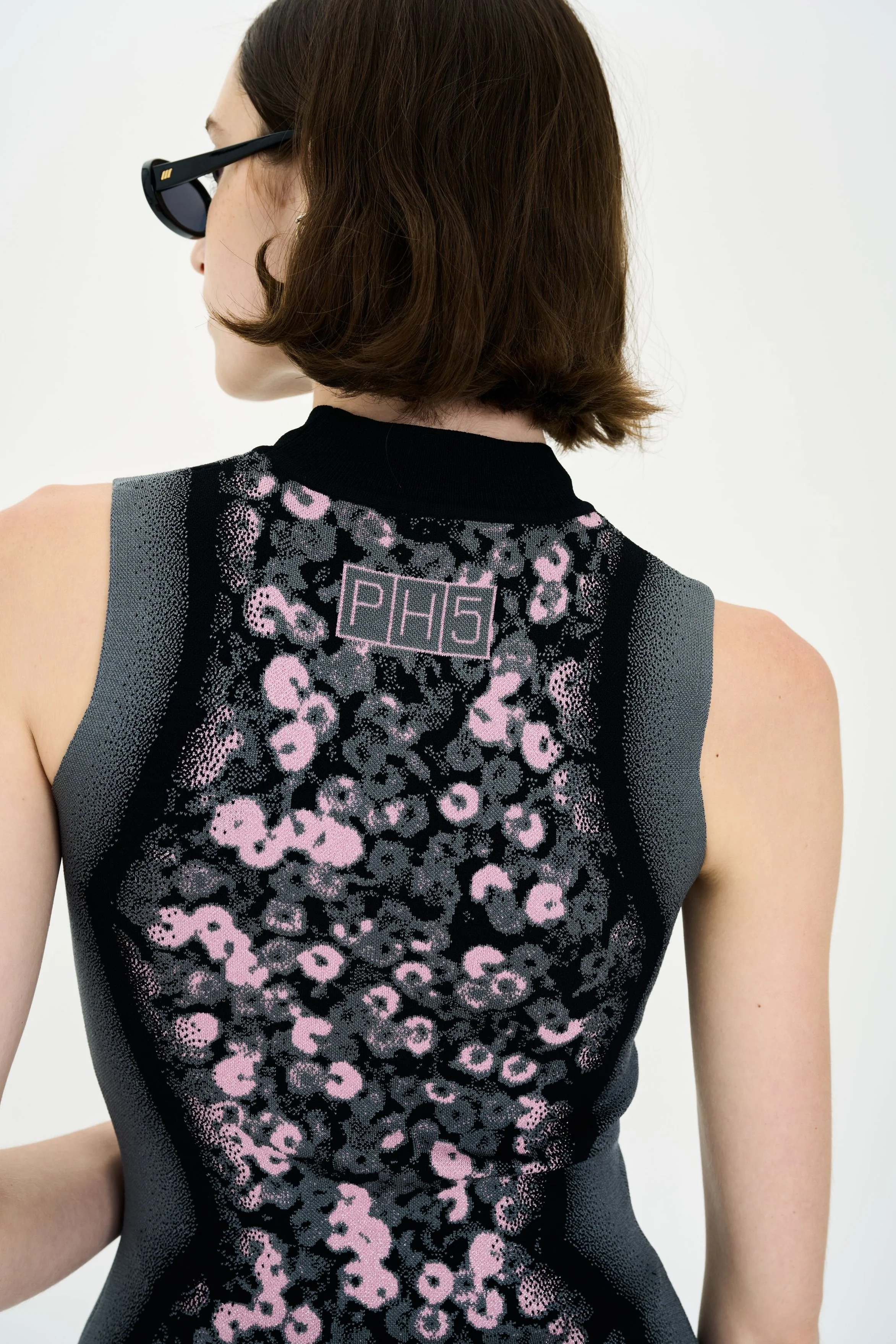 IRIS SIGNATURE WAVY DRESS WITH SEQUINS - Image 6