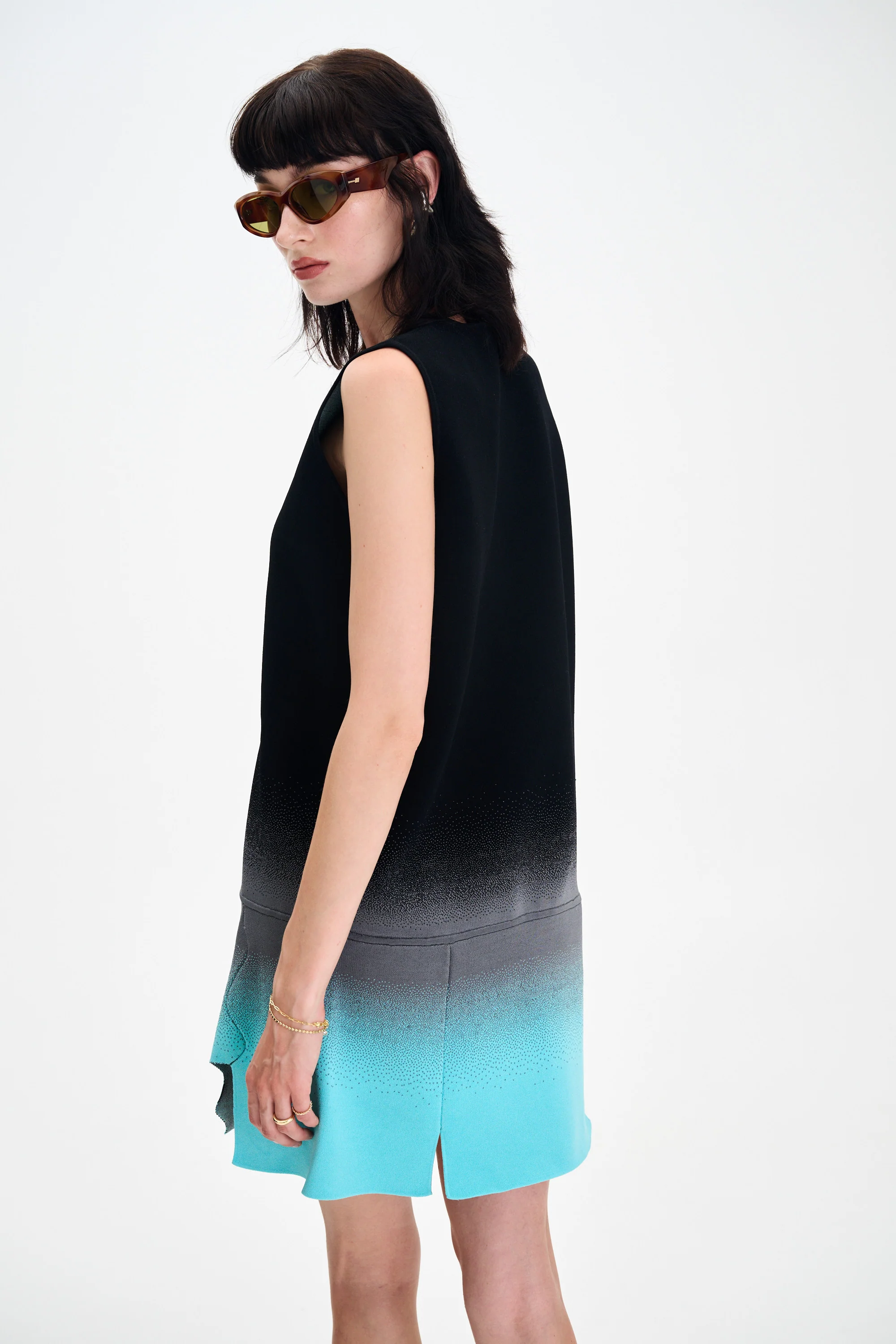 JAFAAR V-NECK DRESS - Image 3