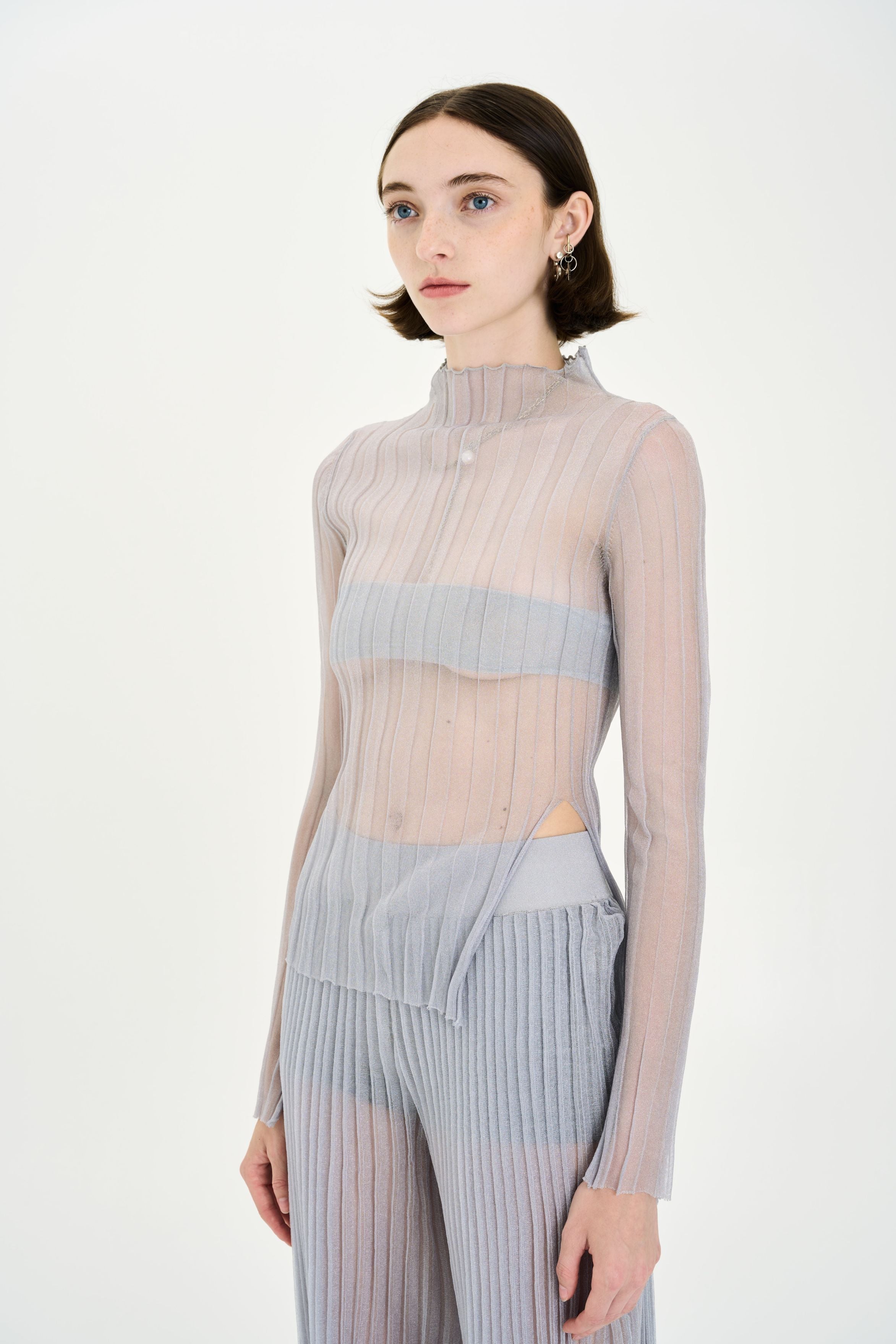 JUWON ORGANZA PLEATED SHEER TOP - Image 4