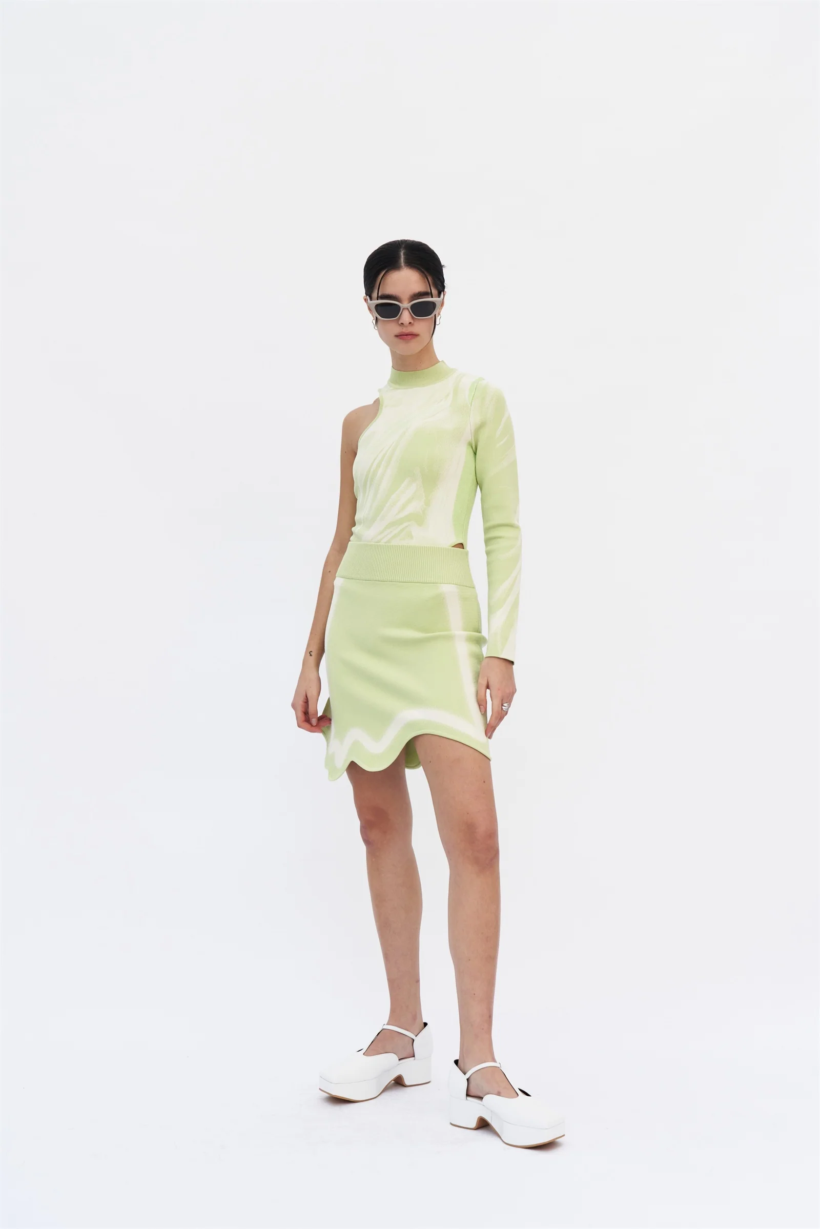 KATIE WAVY MINI SKIRT - Image 4