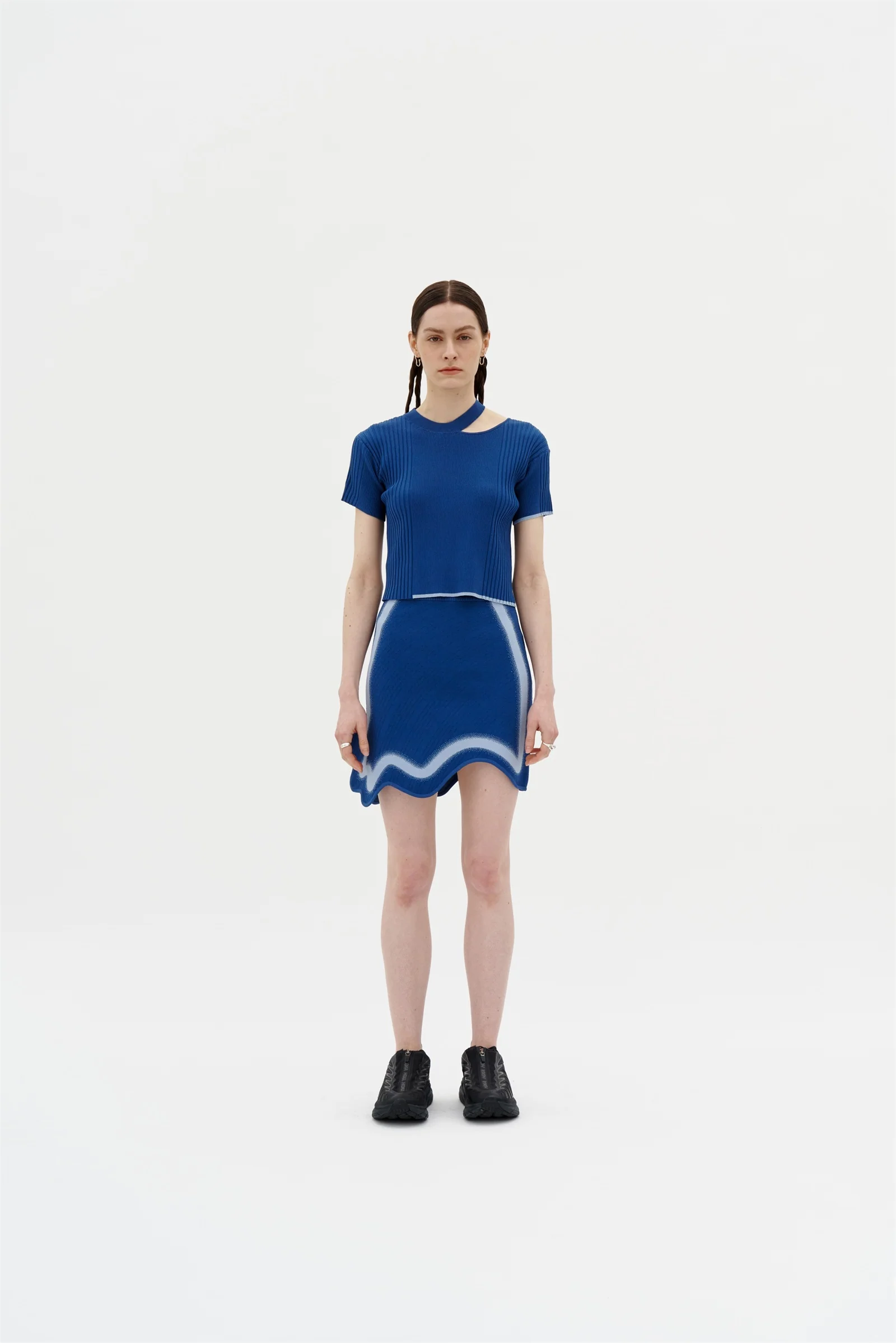 KATIE WAVY MINI SKIRT - Image 2