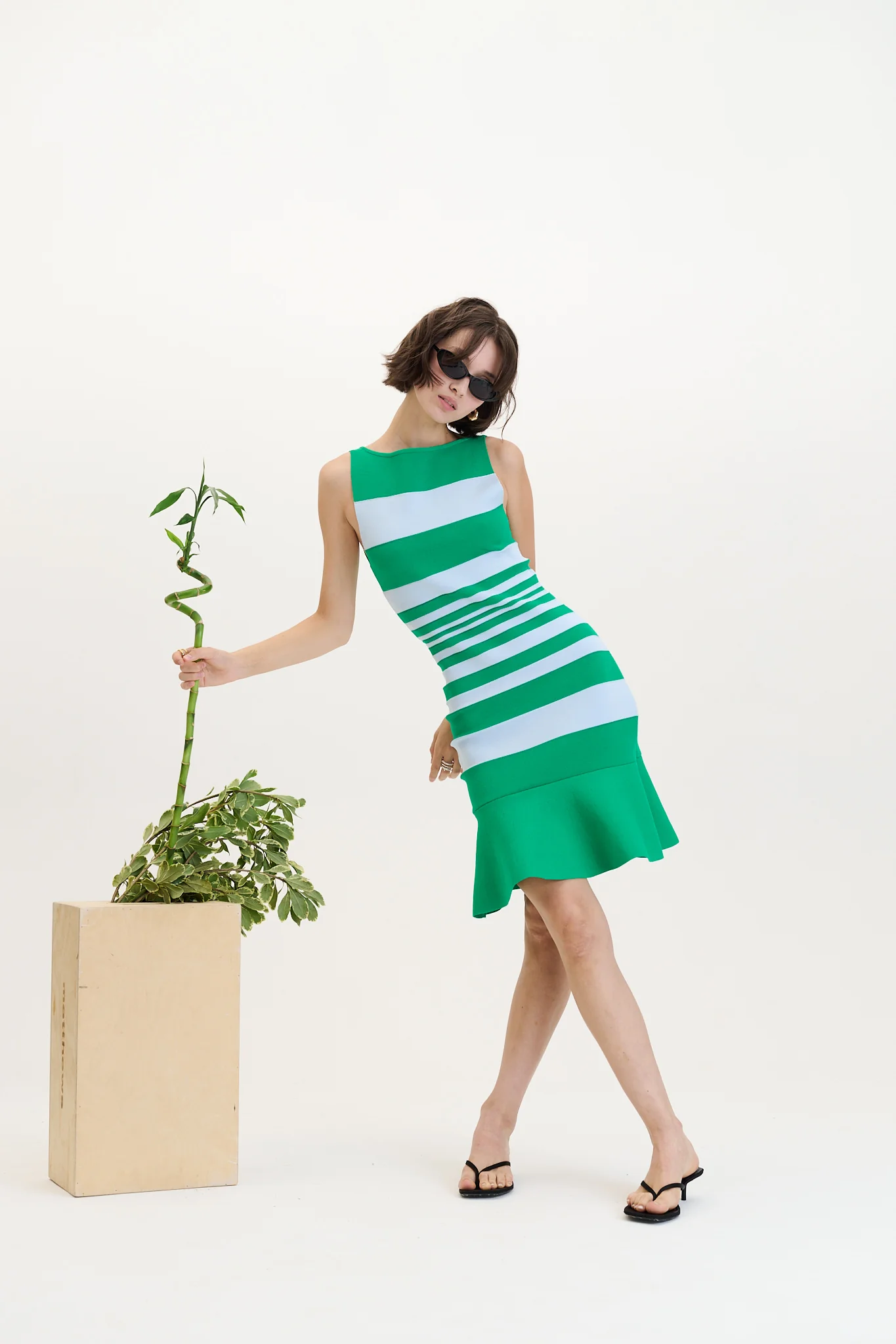 LINDEN REVERSIBLE BANDAGE MINI DRESS - Image 3