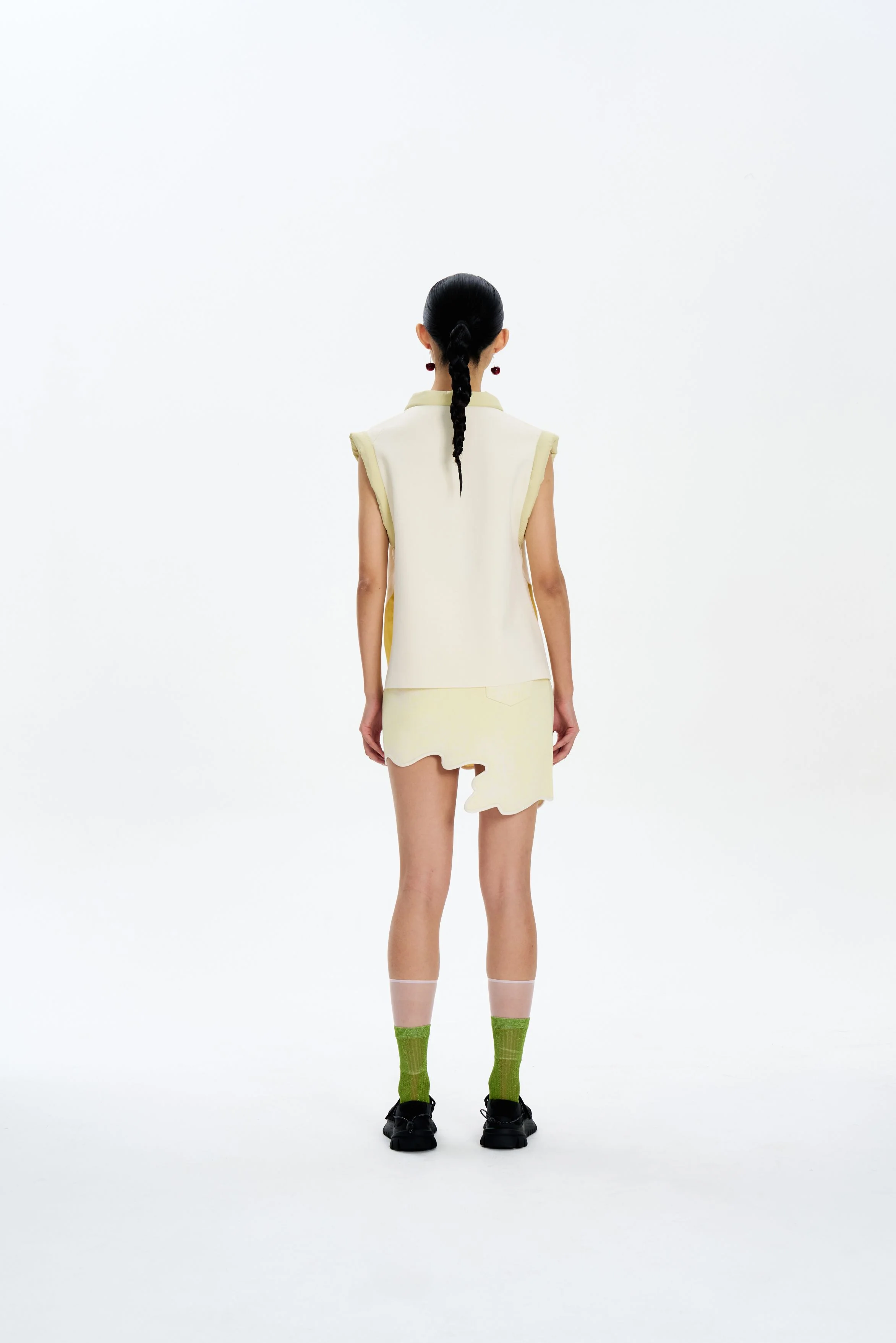 MADISON UV REACTIVE CHERRY VEST - Image 3