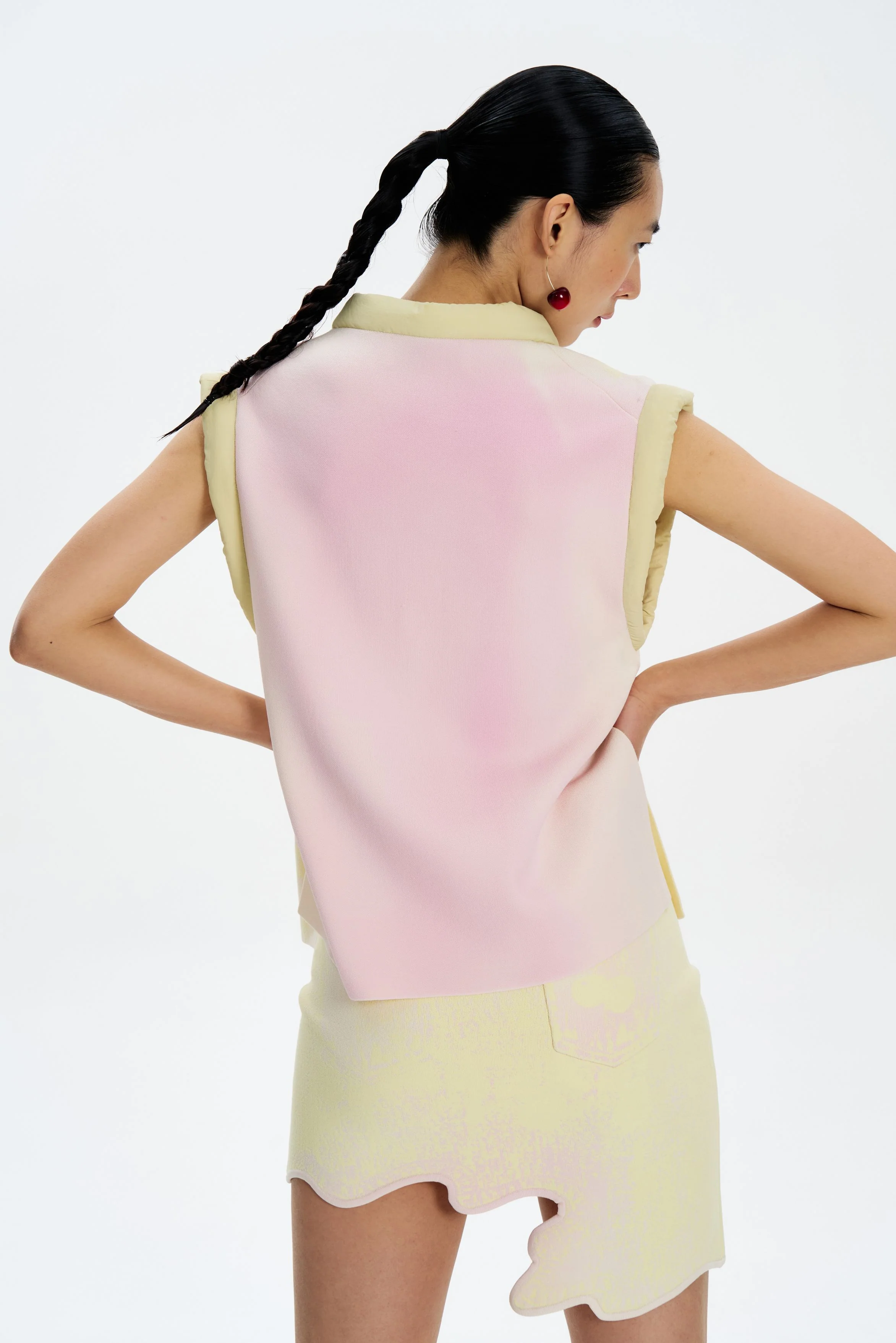 MADISON UV REACTIVE CHERRY VEST - Image 4