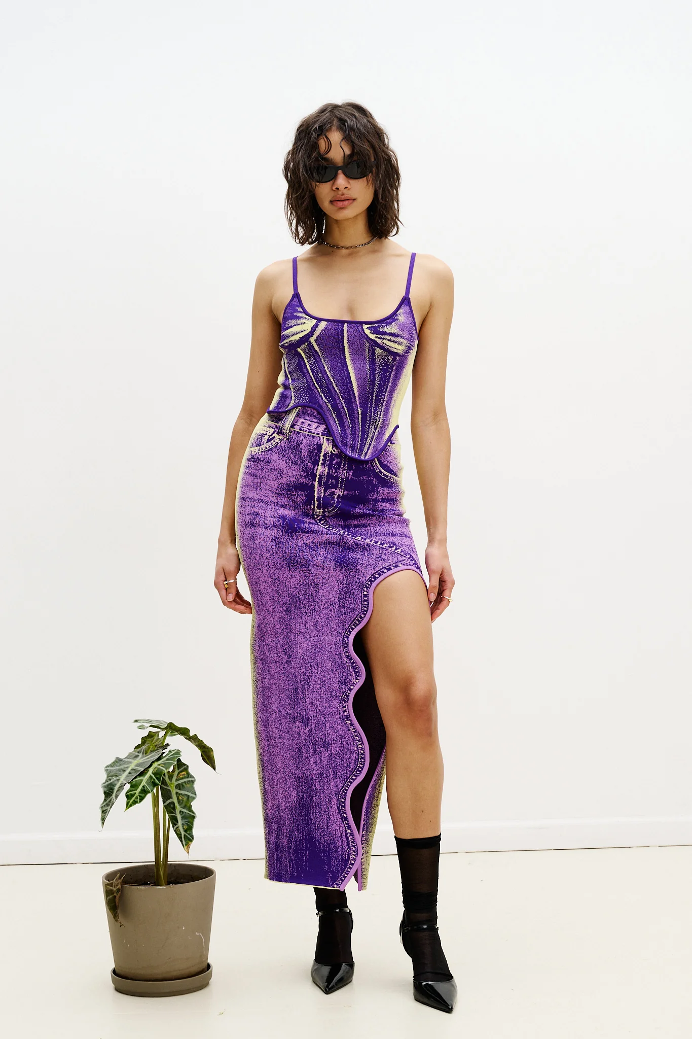 MILA DENIM PRINT TANK TOP - Image 2