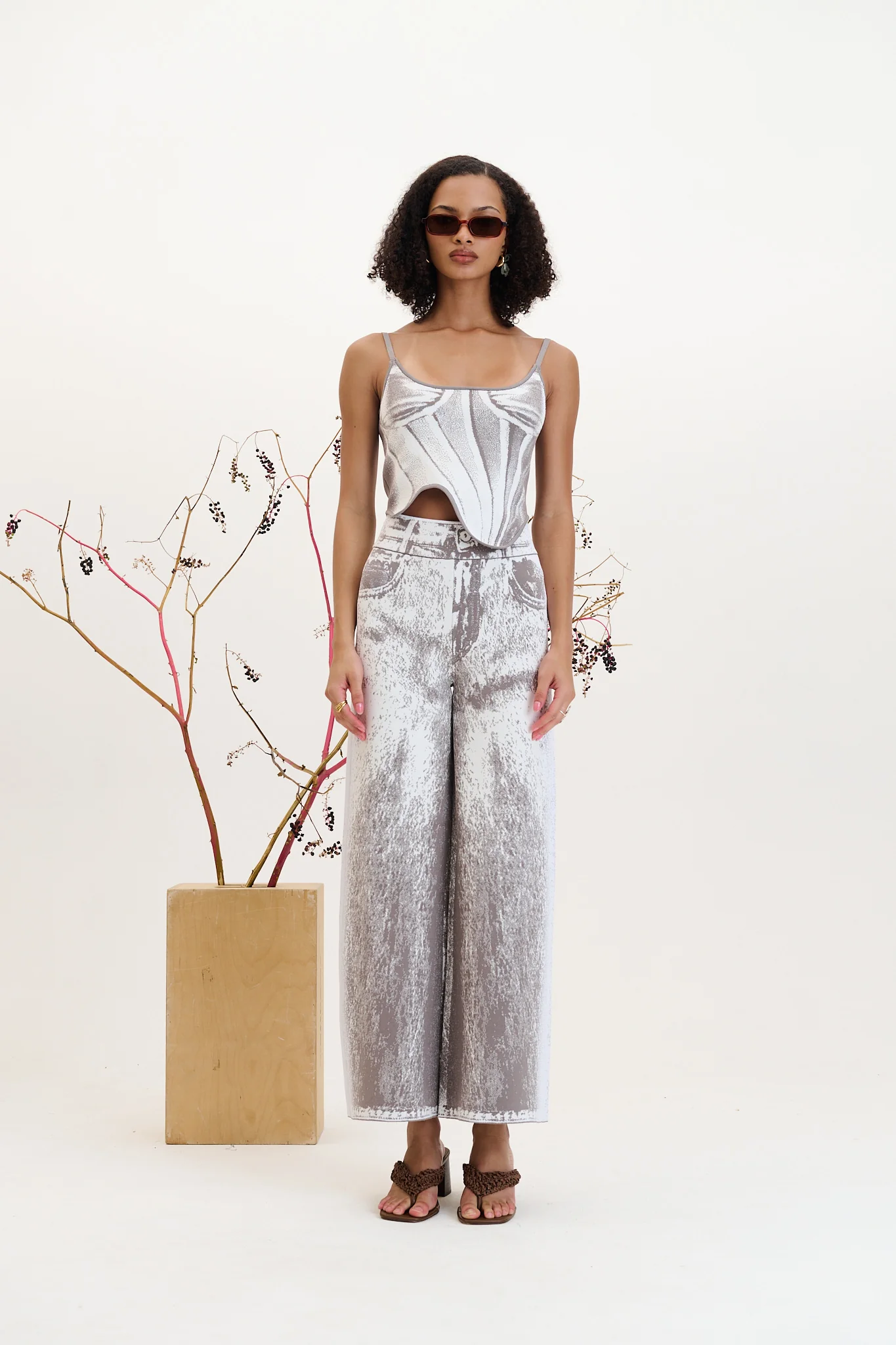 MILA DENIM PRINT TANK TOP - Image 2