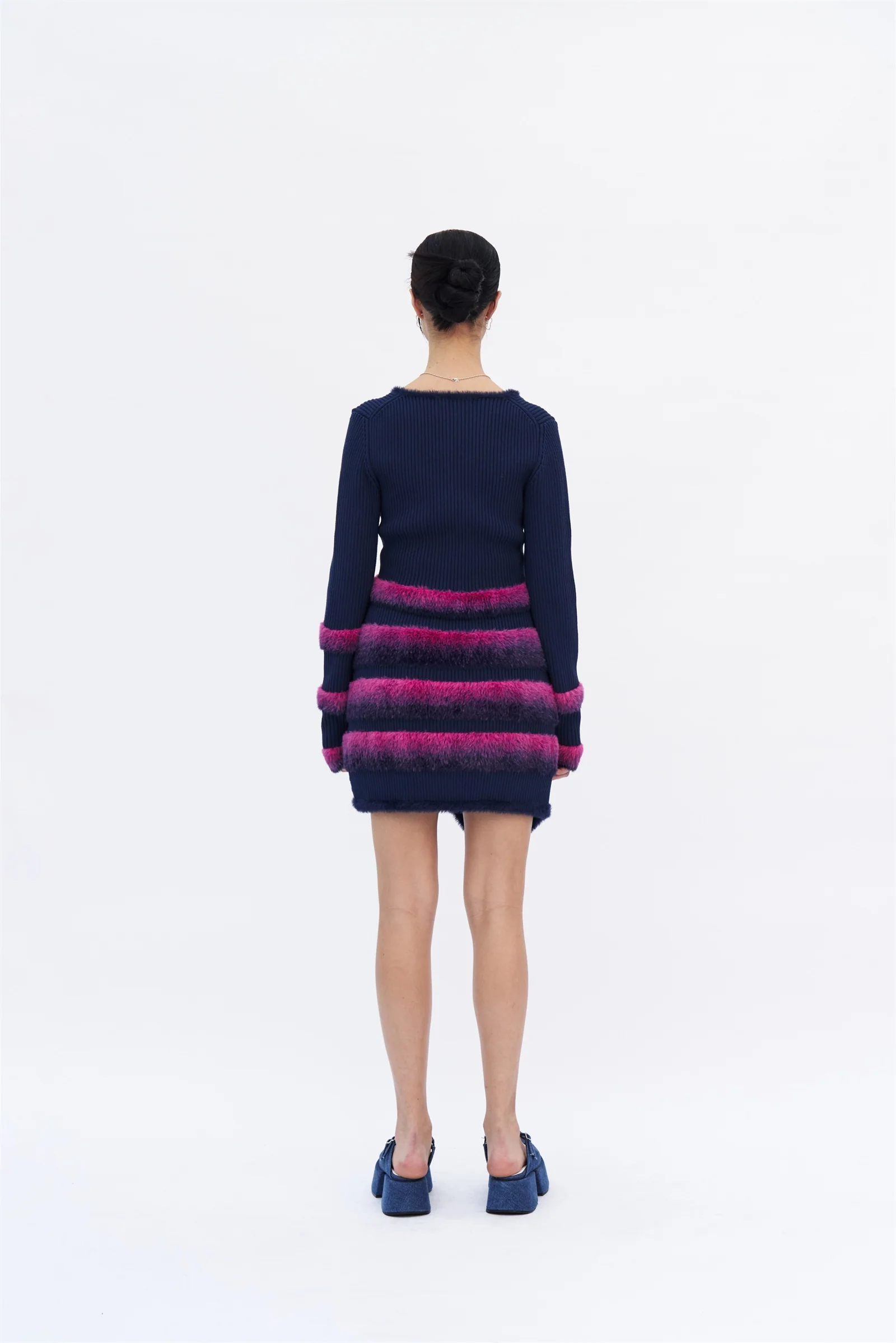 MOROSE FAUX FUR TRIMMED CROPPED CARDIGAN - Image 4
