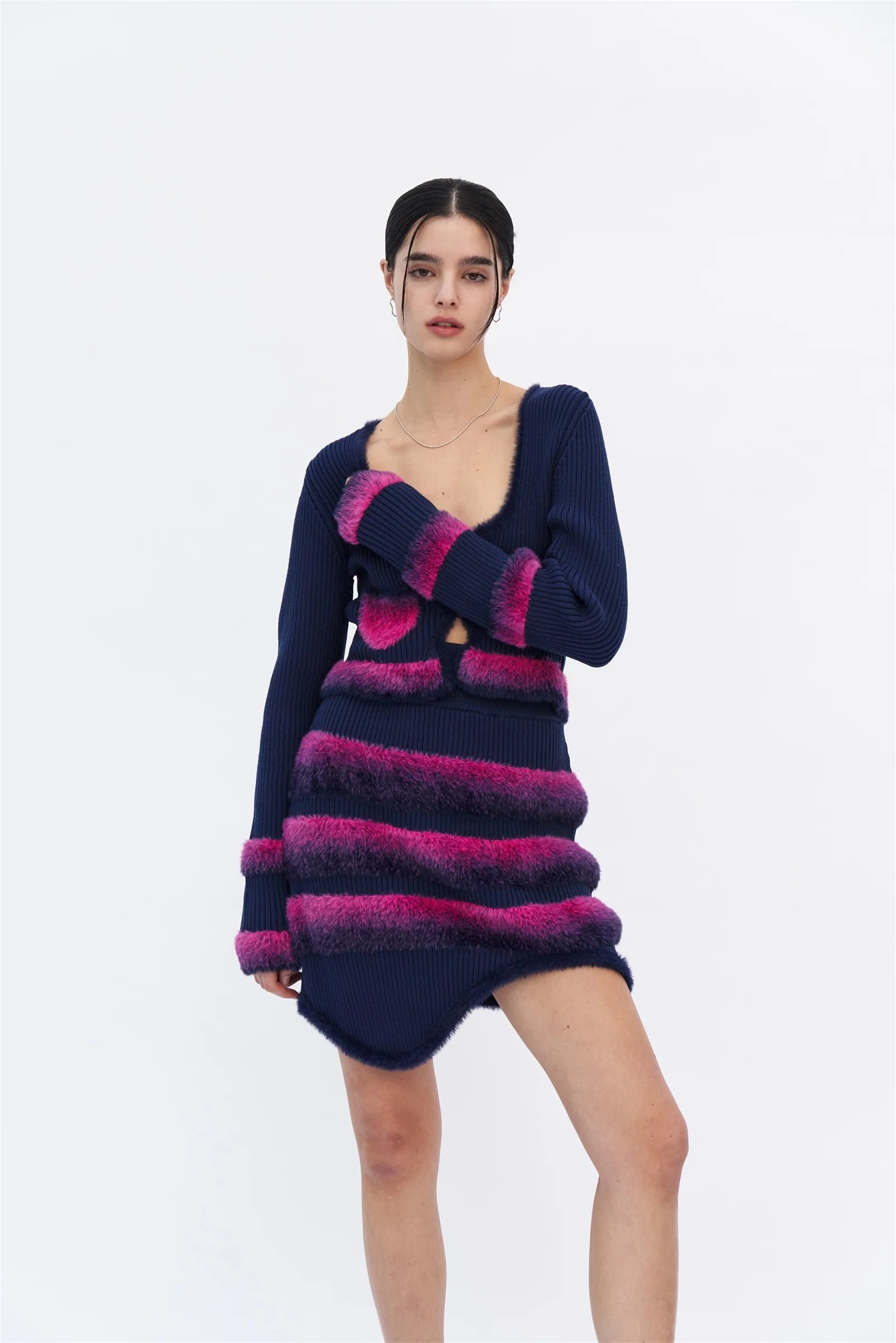 MOROSE FAUX FUR TRIMMED CROPPED CARDIGAN - Image 5