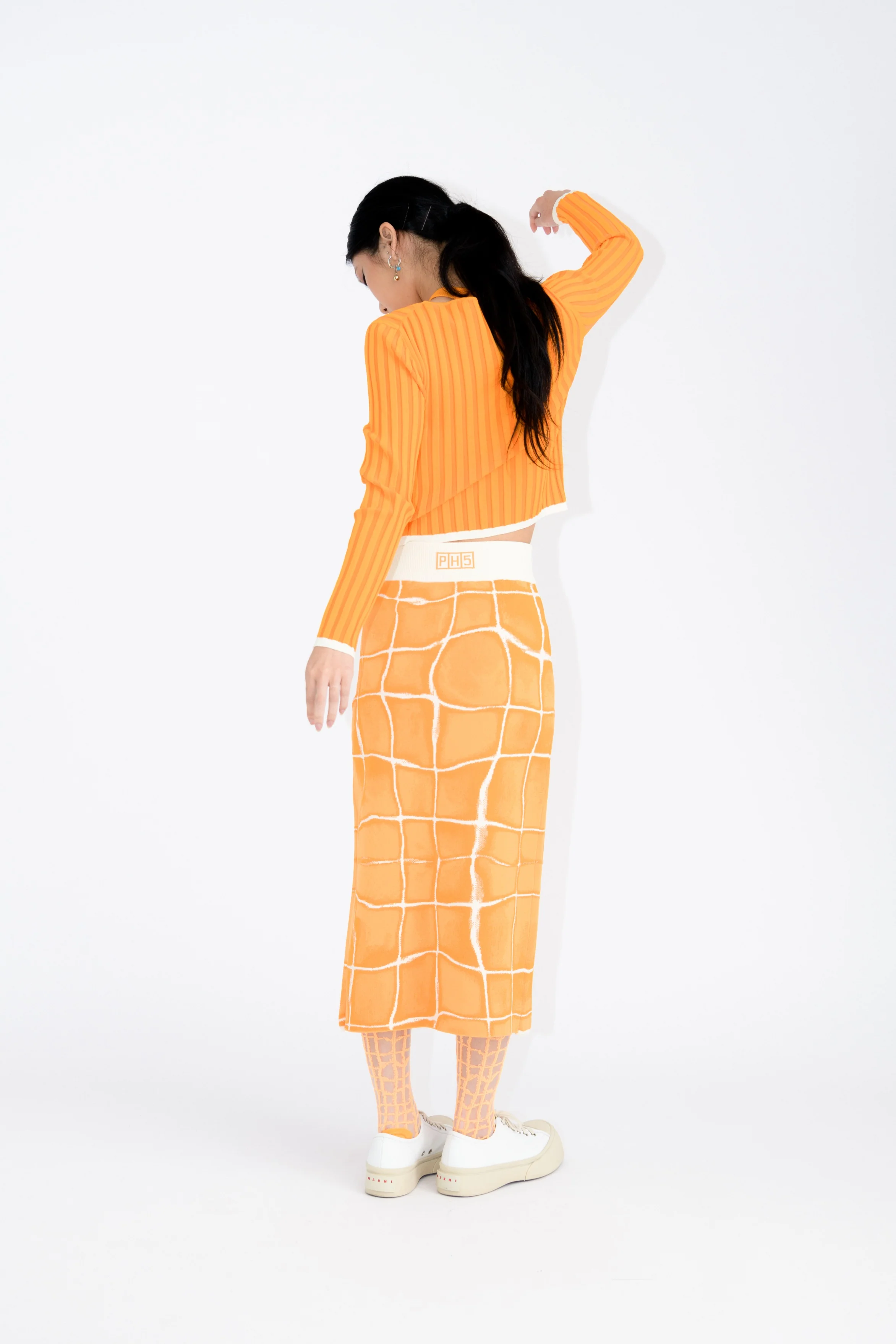 PIPE LONG SLEEVE CROPPED TOP - Image 5