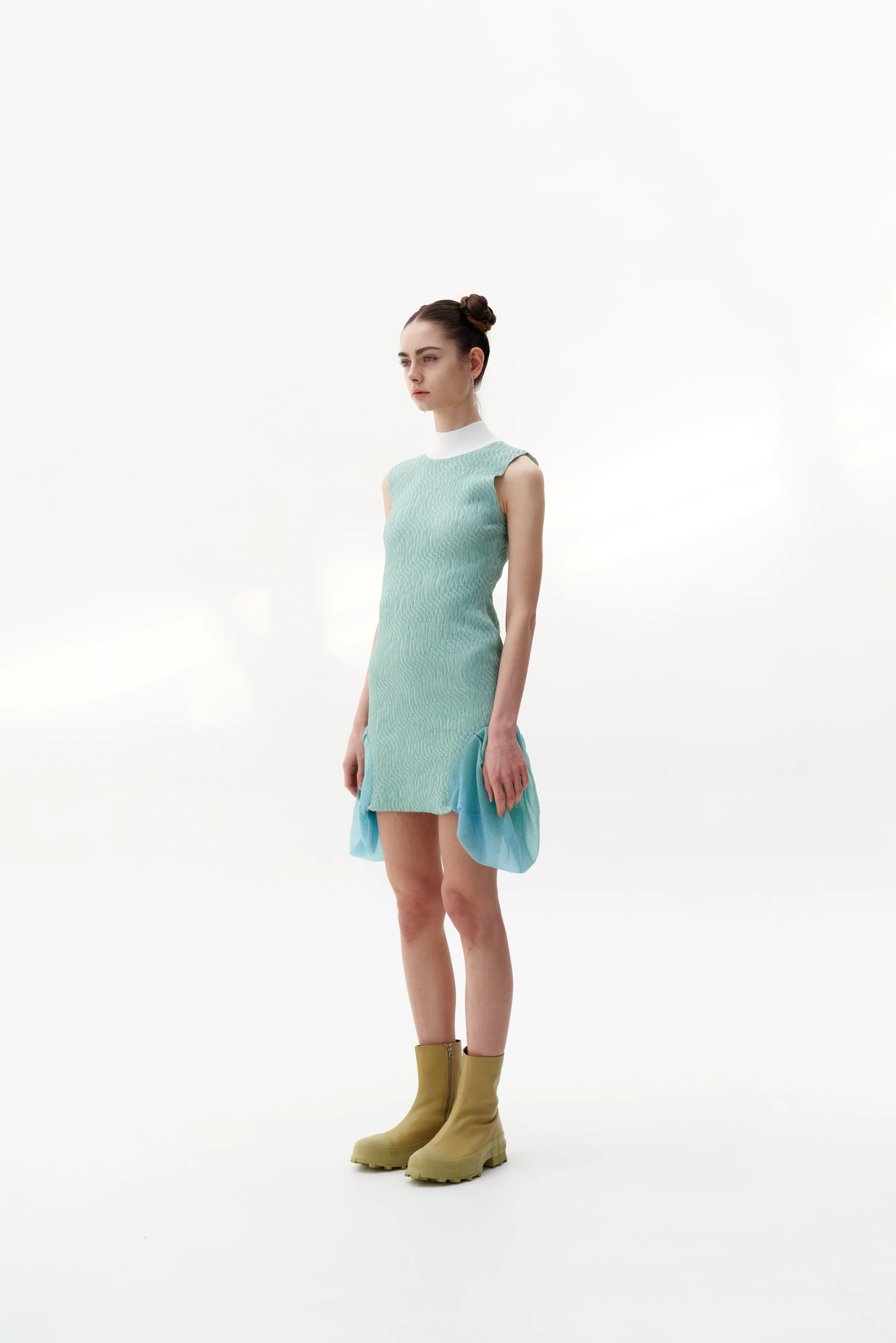 PORTIA 3D-BUBBLE RUCHED SLEEVELESS DRESS - Image 2