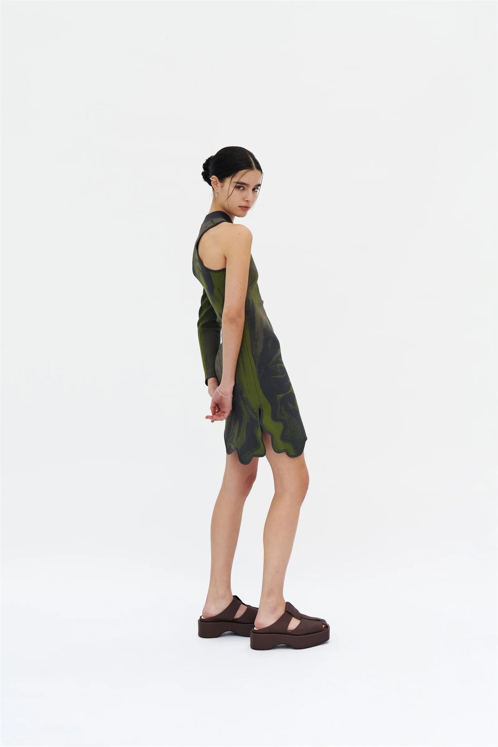 REX ONE SLEEVE WAVY DRESS - Image 5