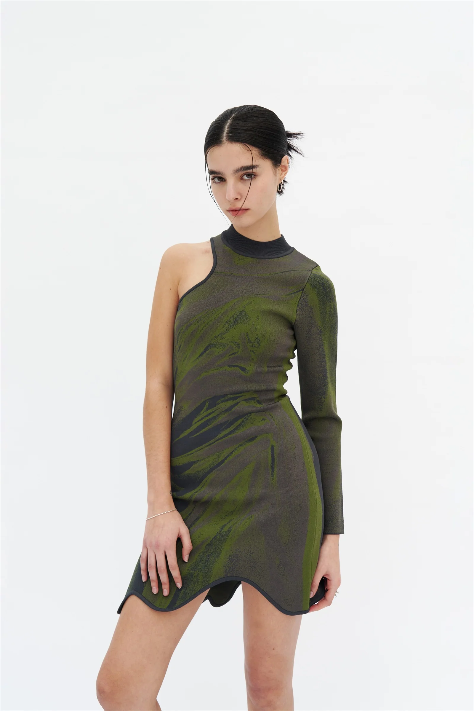 REX ONE SLEEVE WAVY DRESS - Image 6
