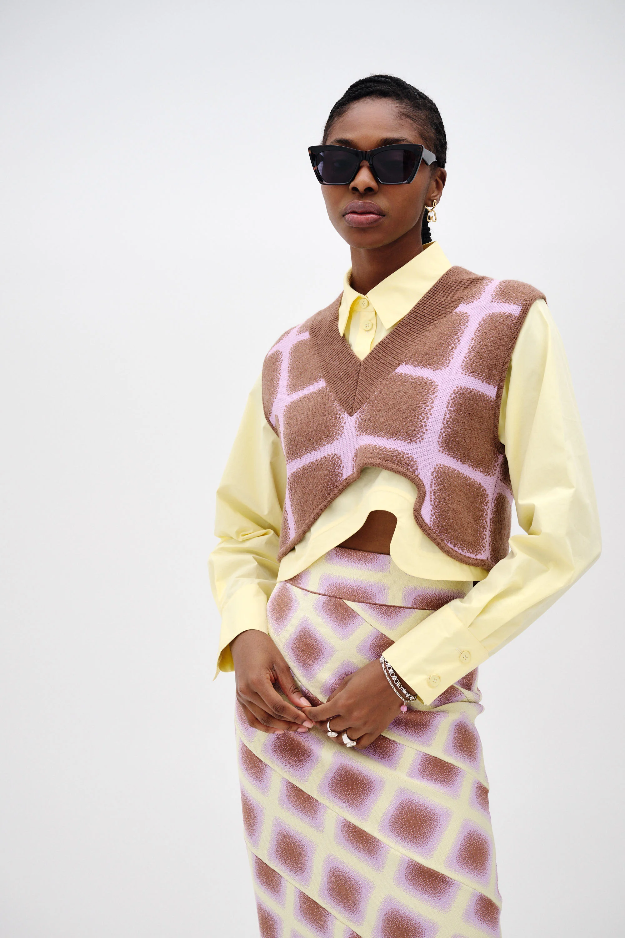 REYNOLDS PLAID CROPPED VEST - Image 3