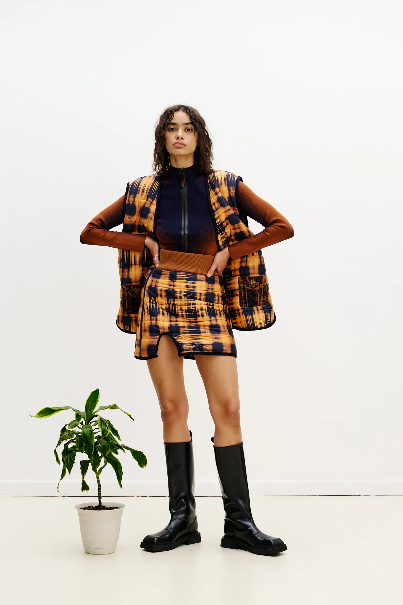 RHODA REVERSIBLE QUILTED SKIRT - Image 2