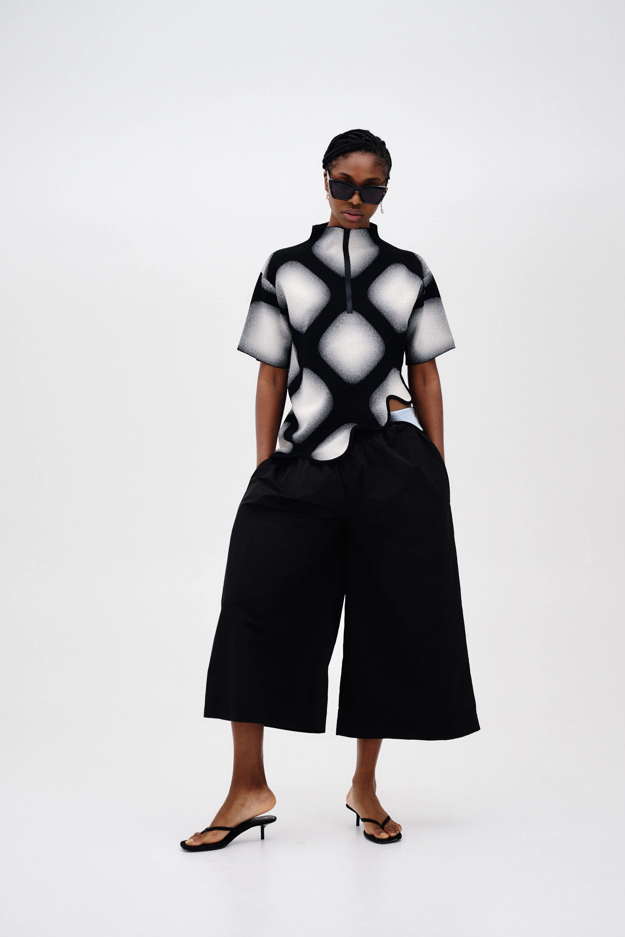 RINGO UV REACTIVE PLAID TOP WITH WAVY HEM - Image 3