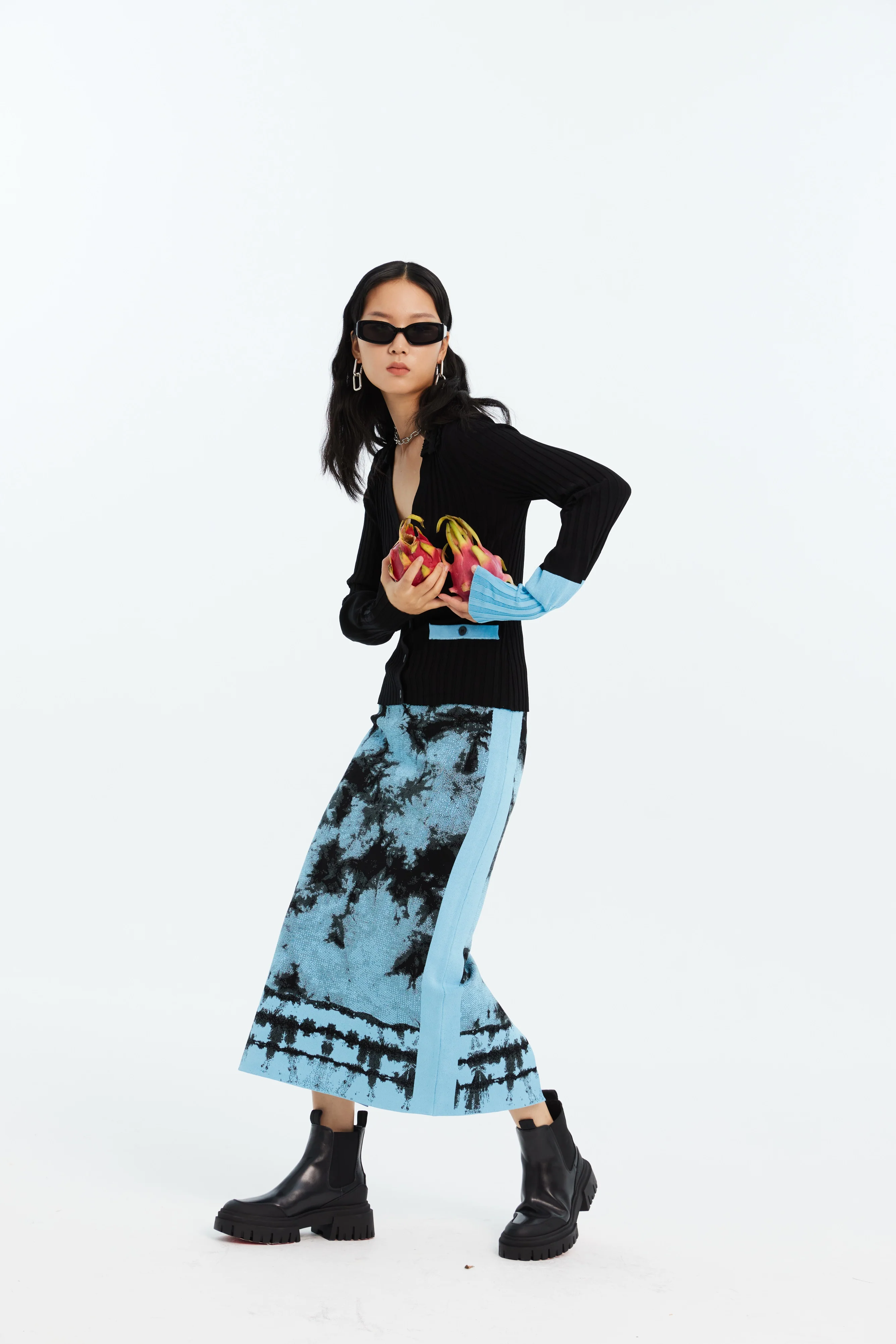 RORY ECO V-NECK CARDIGAN - Image 2