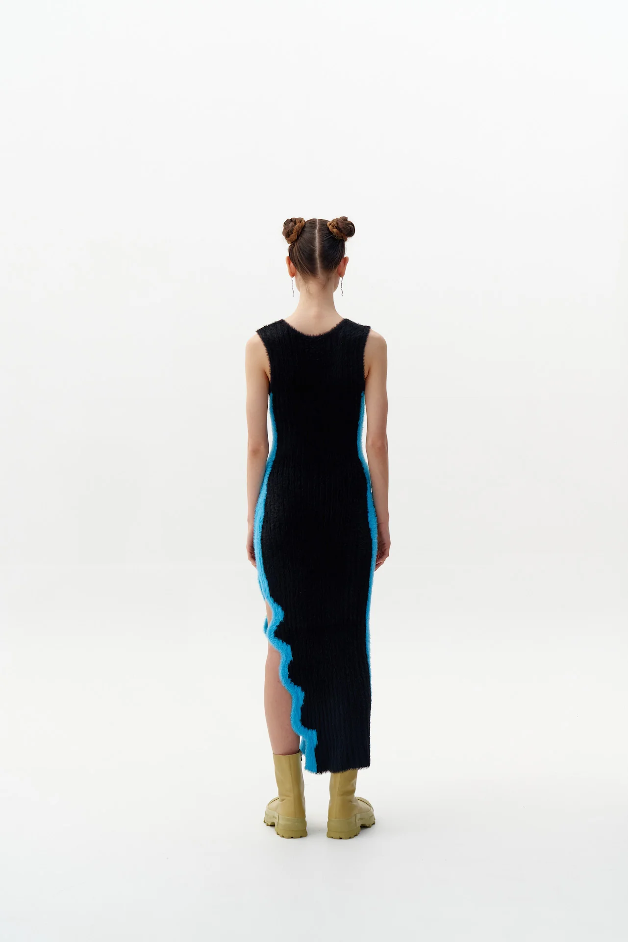 SATURN ECO FAUX FUR REVERSIBLE LONG DRESS WITH SIDE SLIT - Image 3