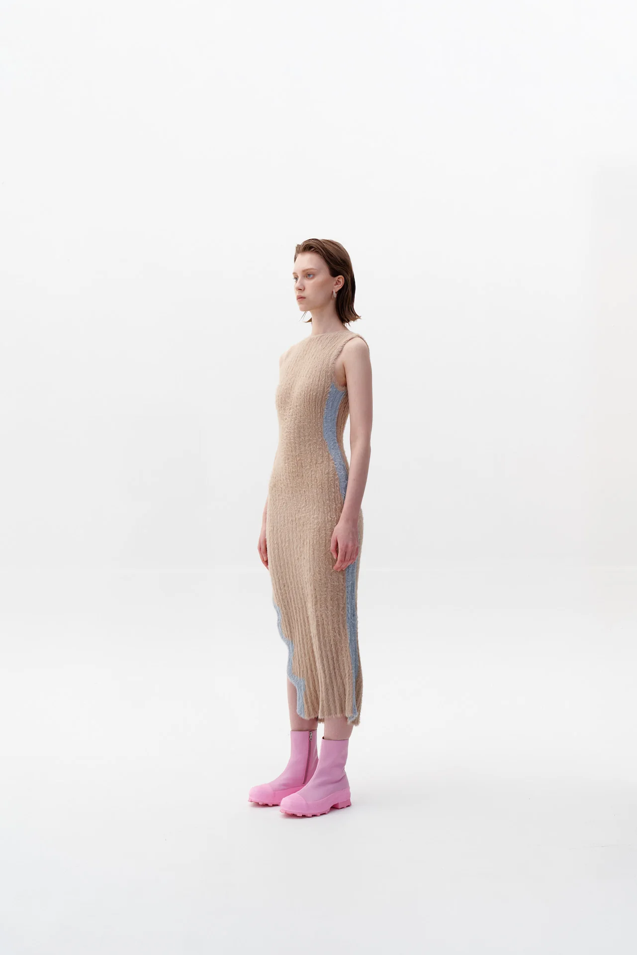 SATURN ECO FAUX FUR REVERSIBLE LONG DRESS WITH SIDE SLIT - Image 6