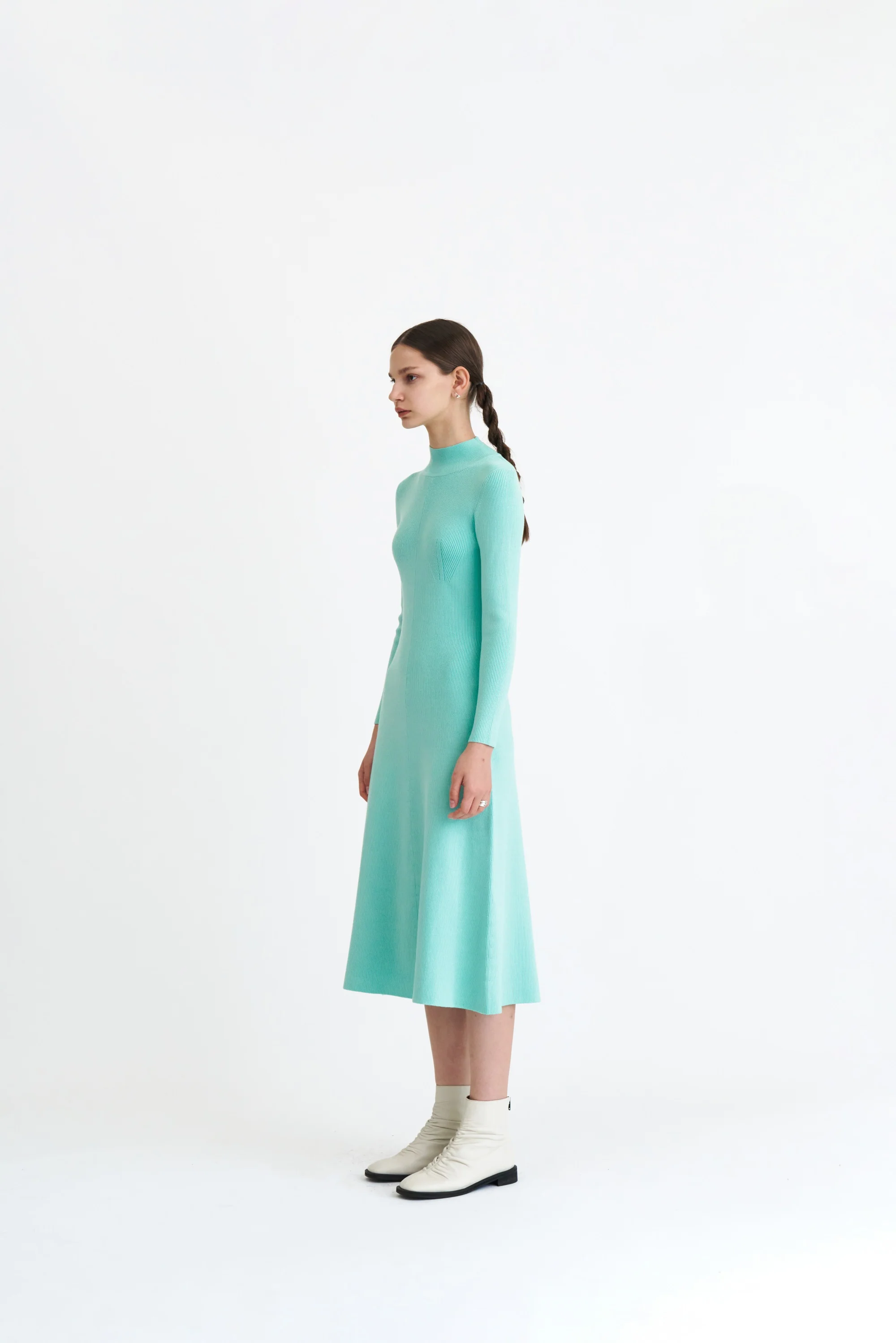 SENNA MAXI DRESS WITH BACK CUT OUT - Image 4