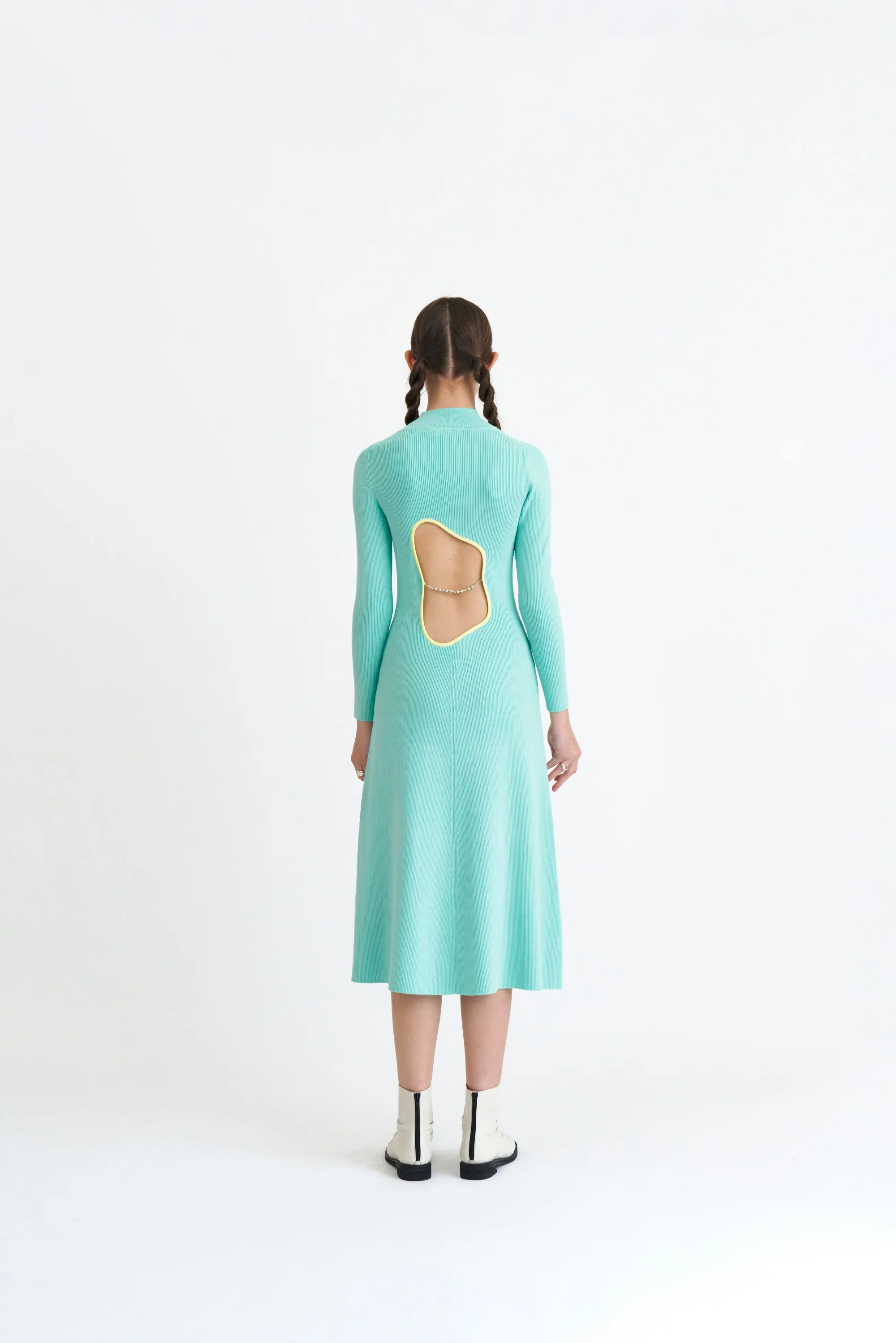 SENNA MAXI DRESS WITH BACK CUT OUT - Image 5