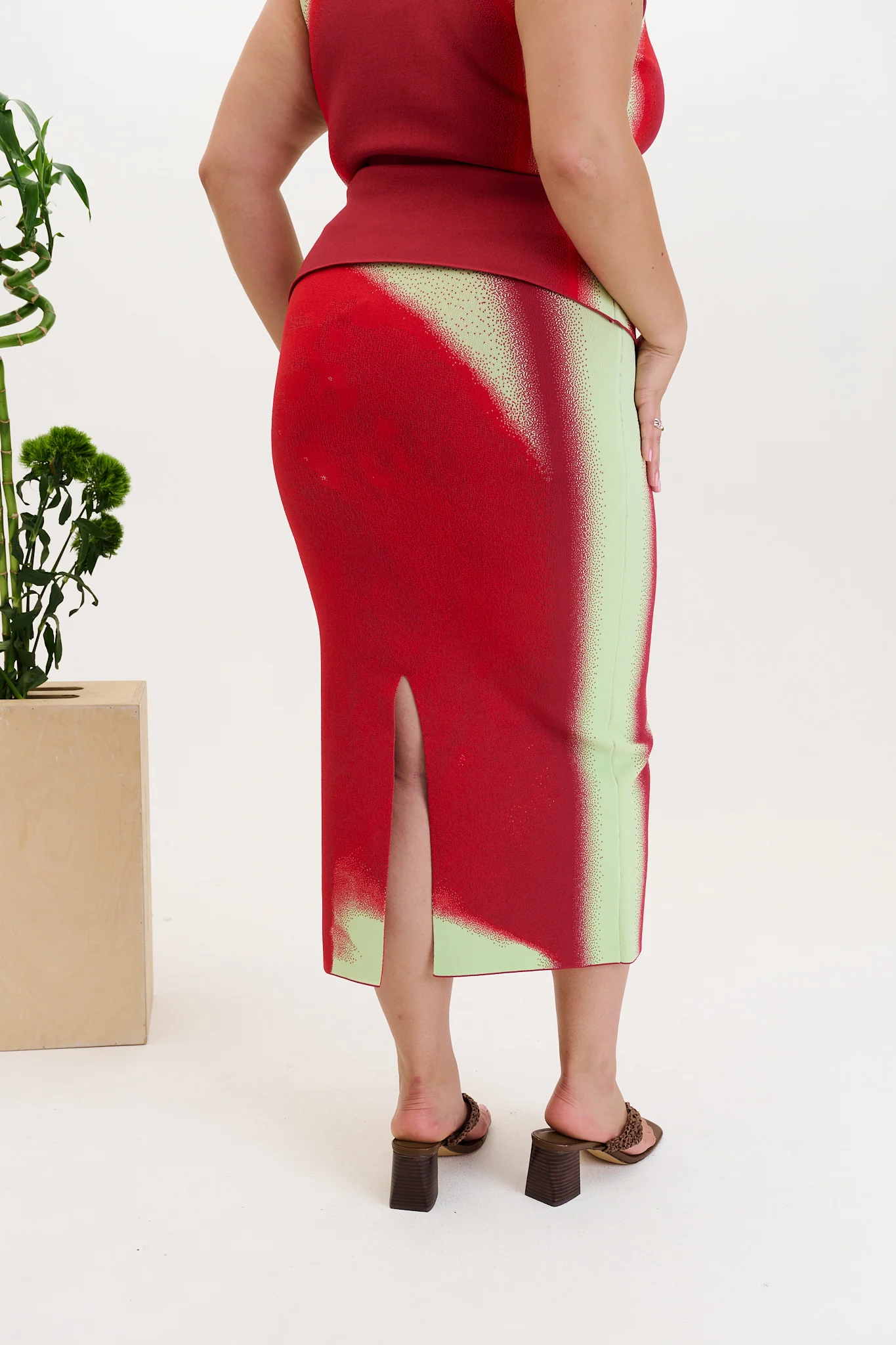 SOPHIE CHERRY PRINT MIDI SKIRT - Image 4